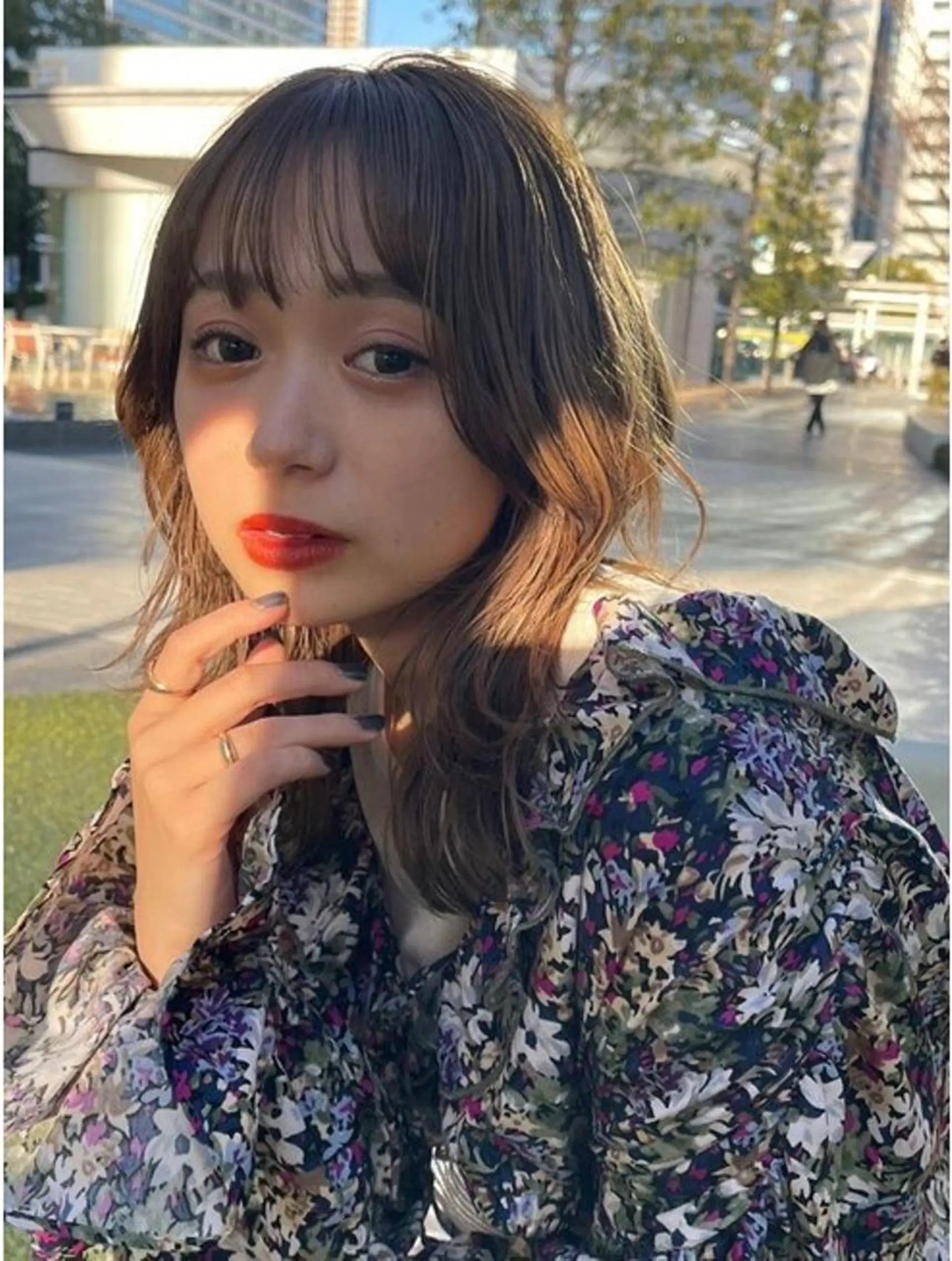 ミディアム ミディアムパーマ 顔まわりレイヤー 髪質改善 韓国風ヘア レイヤーカット カット 髪質改善🇰🇷レイ ヤーカット/艶透明髪のヘアスタイル