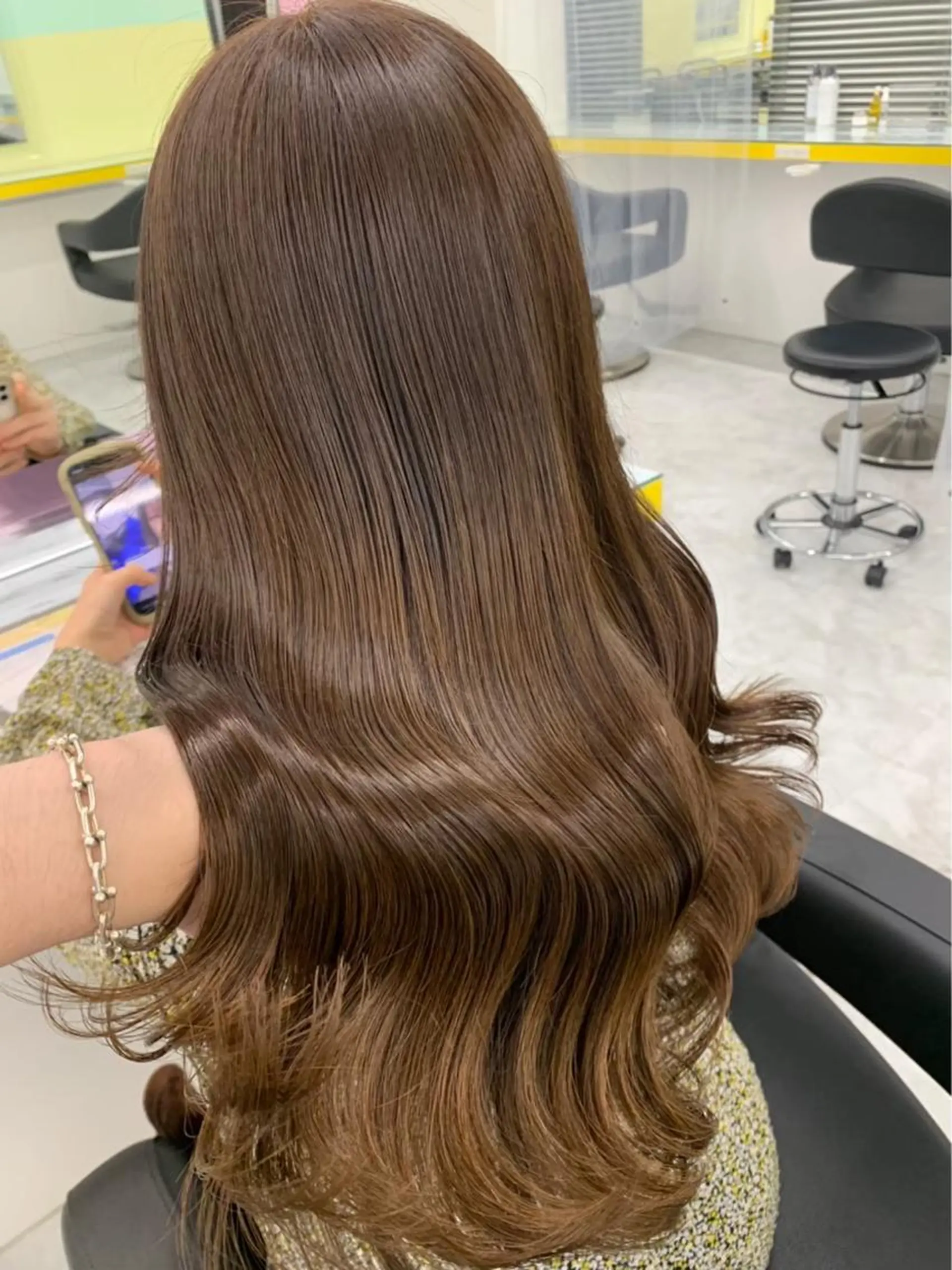 ミディアム カラー パーマ ヘアアレンジ メンズ キッズ ネイル マツエク・マツパ アイブロウ ✂️メンズカット ひろき✂️のヘアスタイル