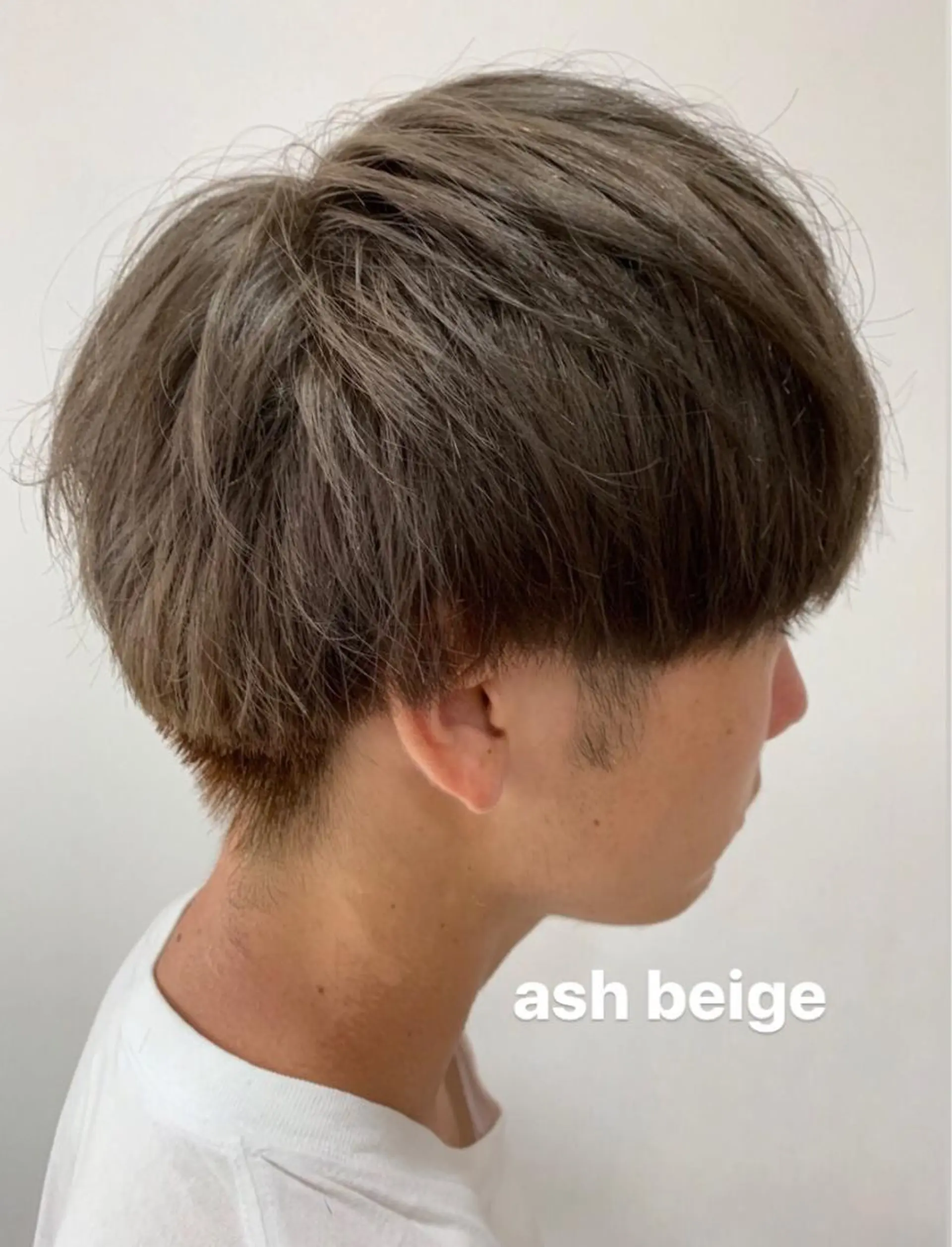 ショート カラー メンズ ピンクカラー 脱白髪染め美容師 竹内涼乃のヘアスタイル