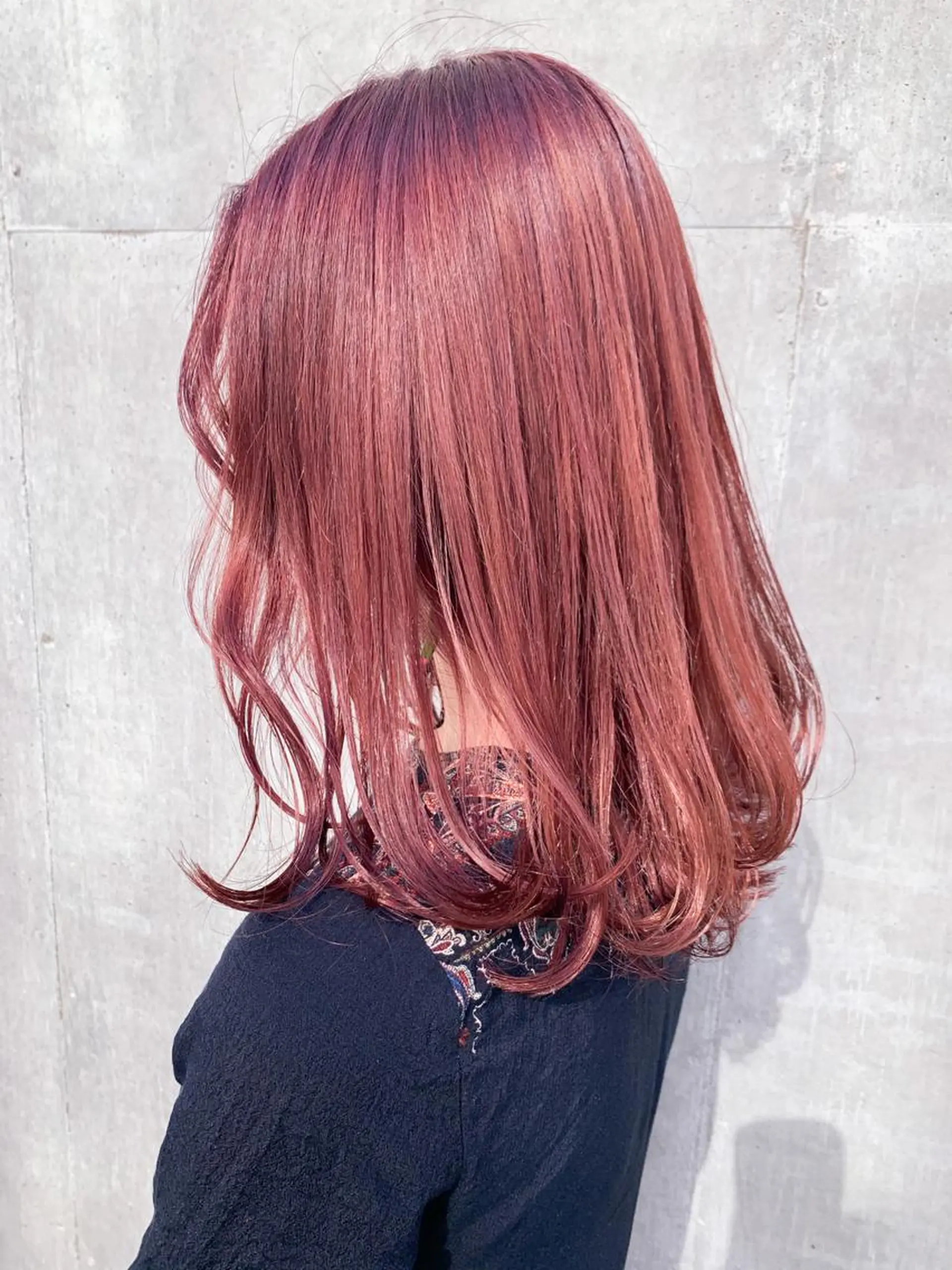 ミディアム カラー ヘアアレンジ ヘアカラー トリートメント yuka .のヘアスタイル