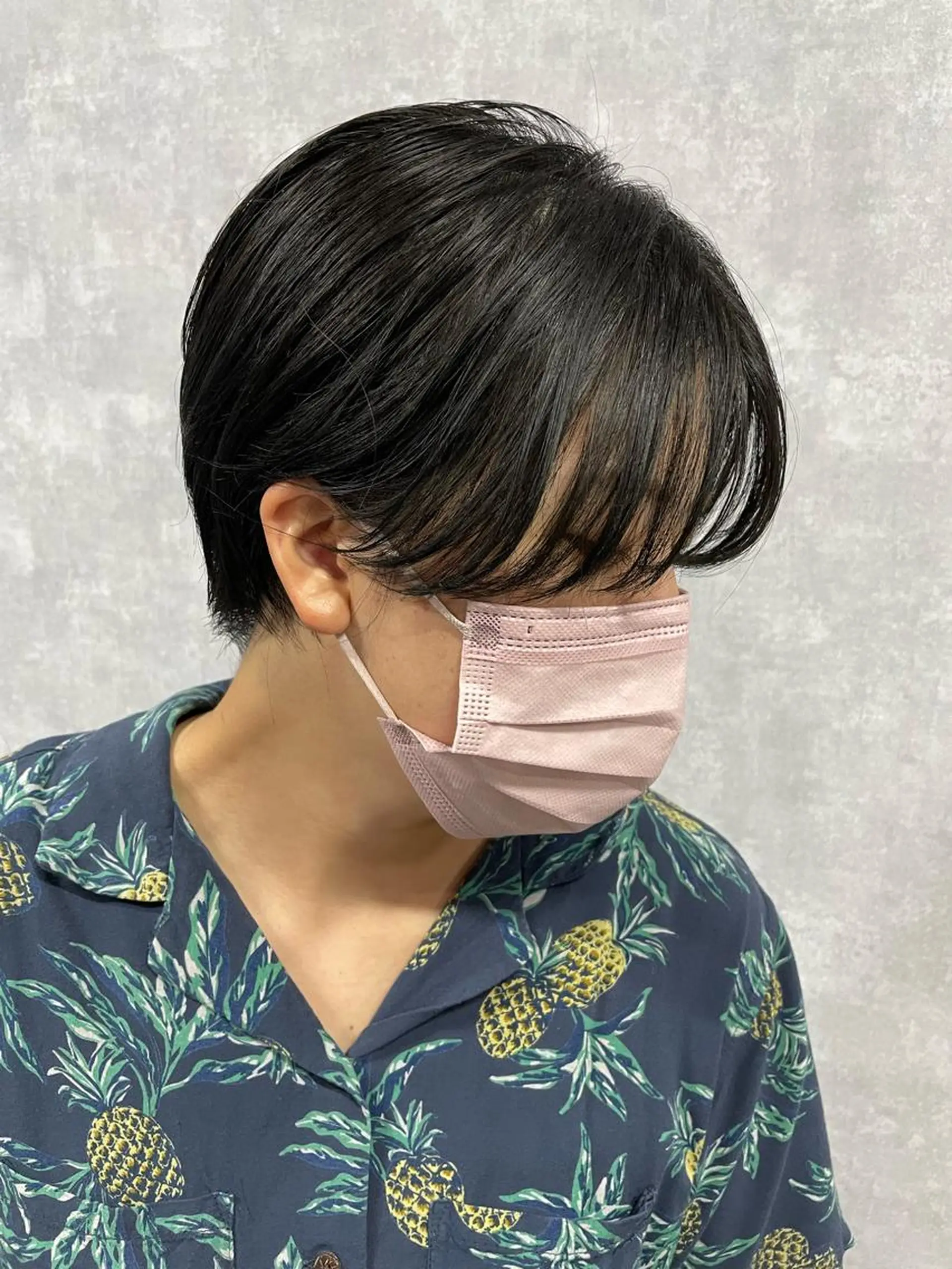 ショート 切りっぱなしボブ ショートボブ ハンサムショート 丸みショート アッシュ モテ髪/ボブ/ショー ト/アダチフウトのヘアスタイル