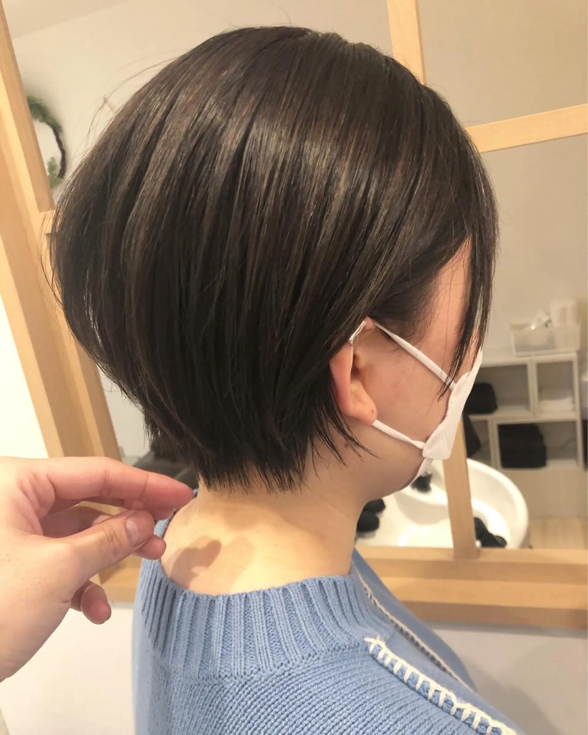 ショート カラー パーマ ヘアアレンジ ショートボブ グレージュ ハイライトカラー ボブ ハイライト ヘアカラー トリートメント 【ツヤ髪美容師】 ツダケイスケのヘアスタイル