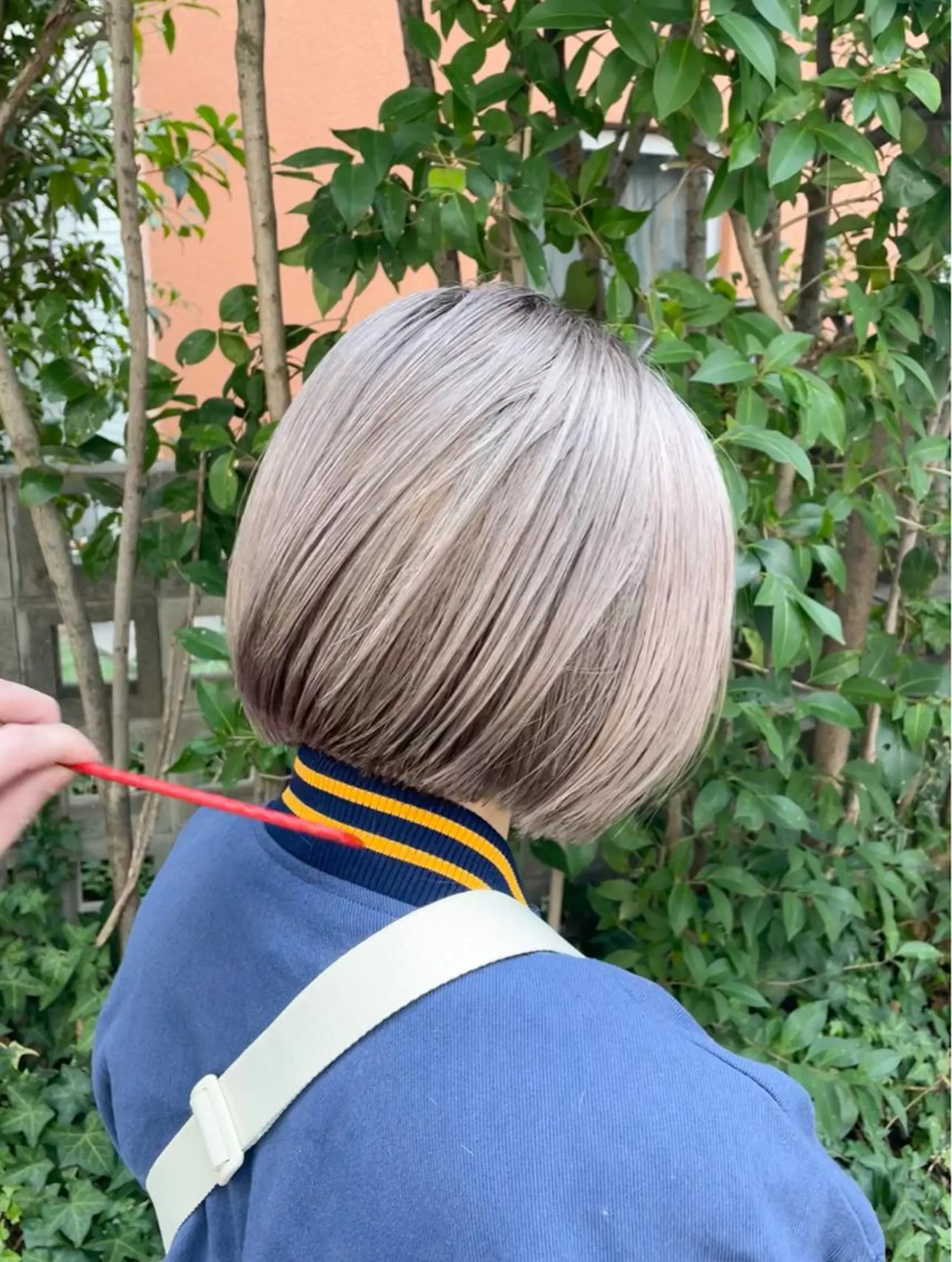 ショート カラー パーマ ヘアアレンジ ハイトーンカラー ボブ 大人スタイル 太田のヘアスタイル