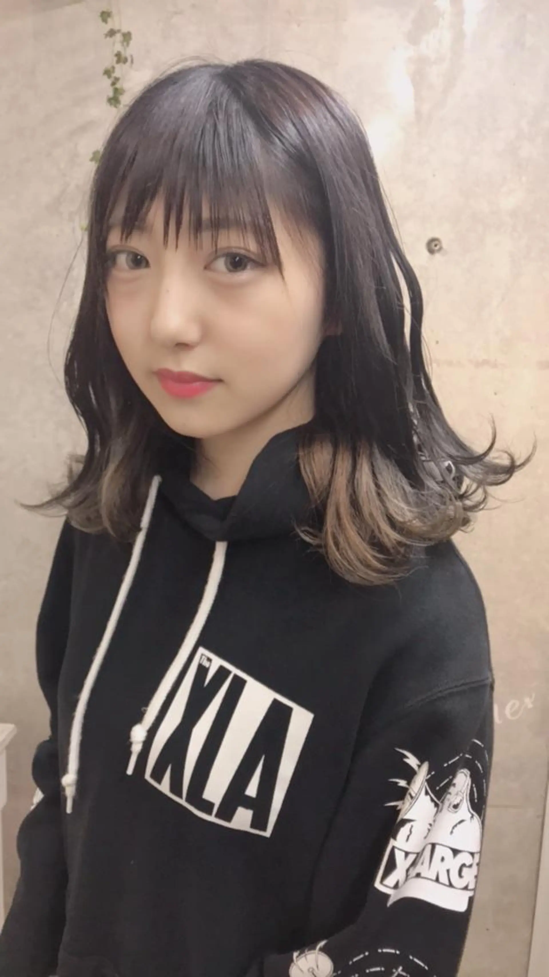 ミディアム カラー 及川 光のヘアスタイル