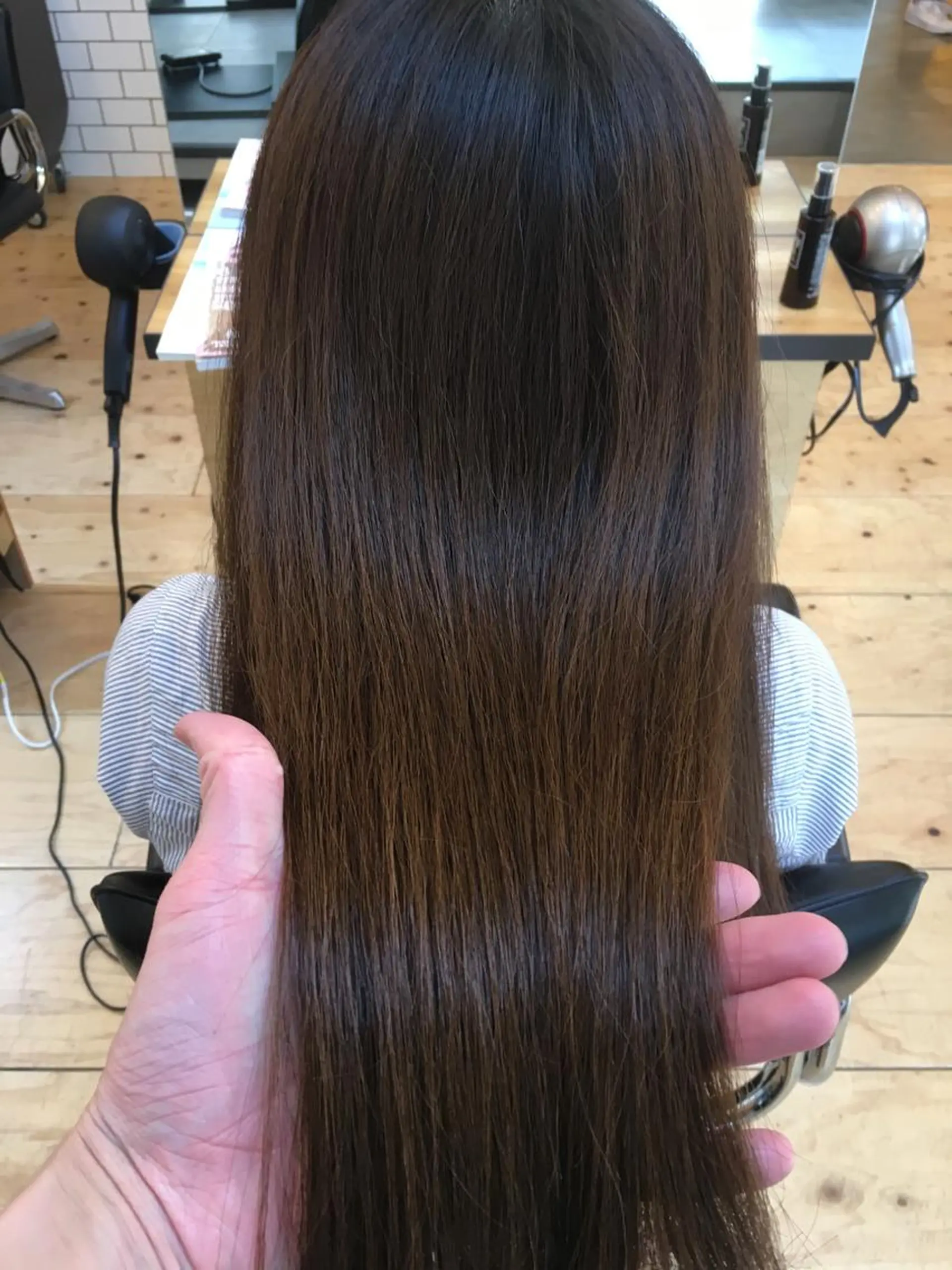 セミロング カラー メンズ眉毛ITSUK Iメンズ専門　新宿の眉毛・アイブロウイメージ