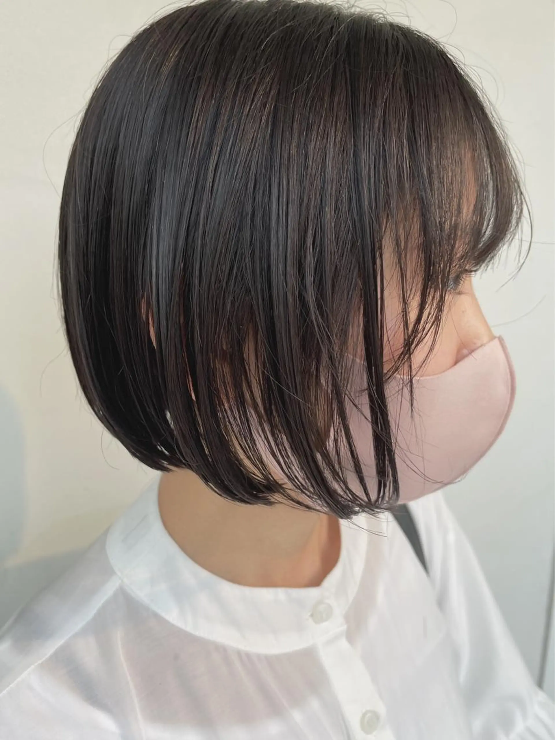 ショート カラー 透明感カラー ダークグレー ボブ kyon.hair 韓国カットカラーのヘアスタイル