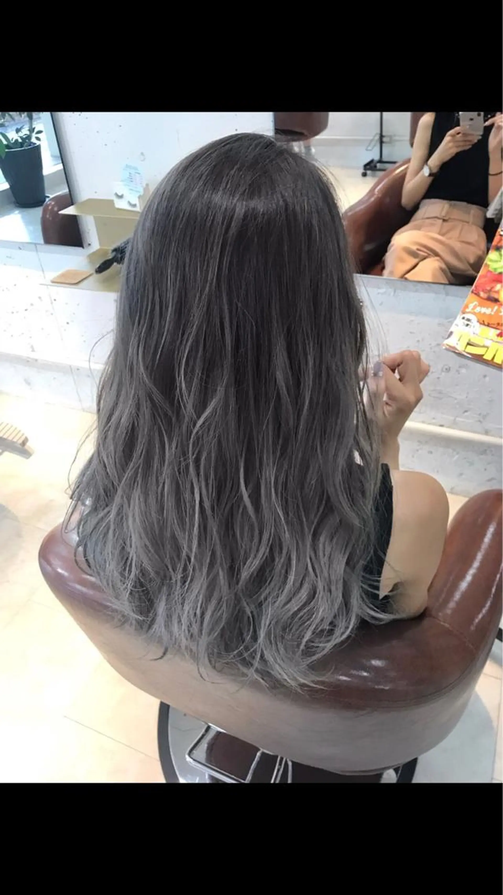 カラー グラデーションカラー 松永 夏のヘアスタイル