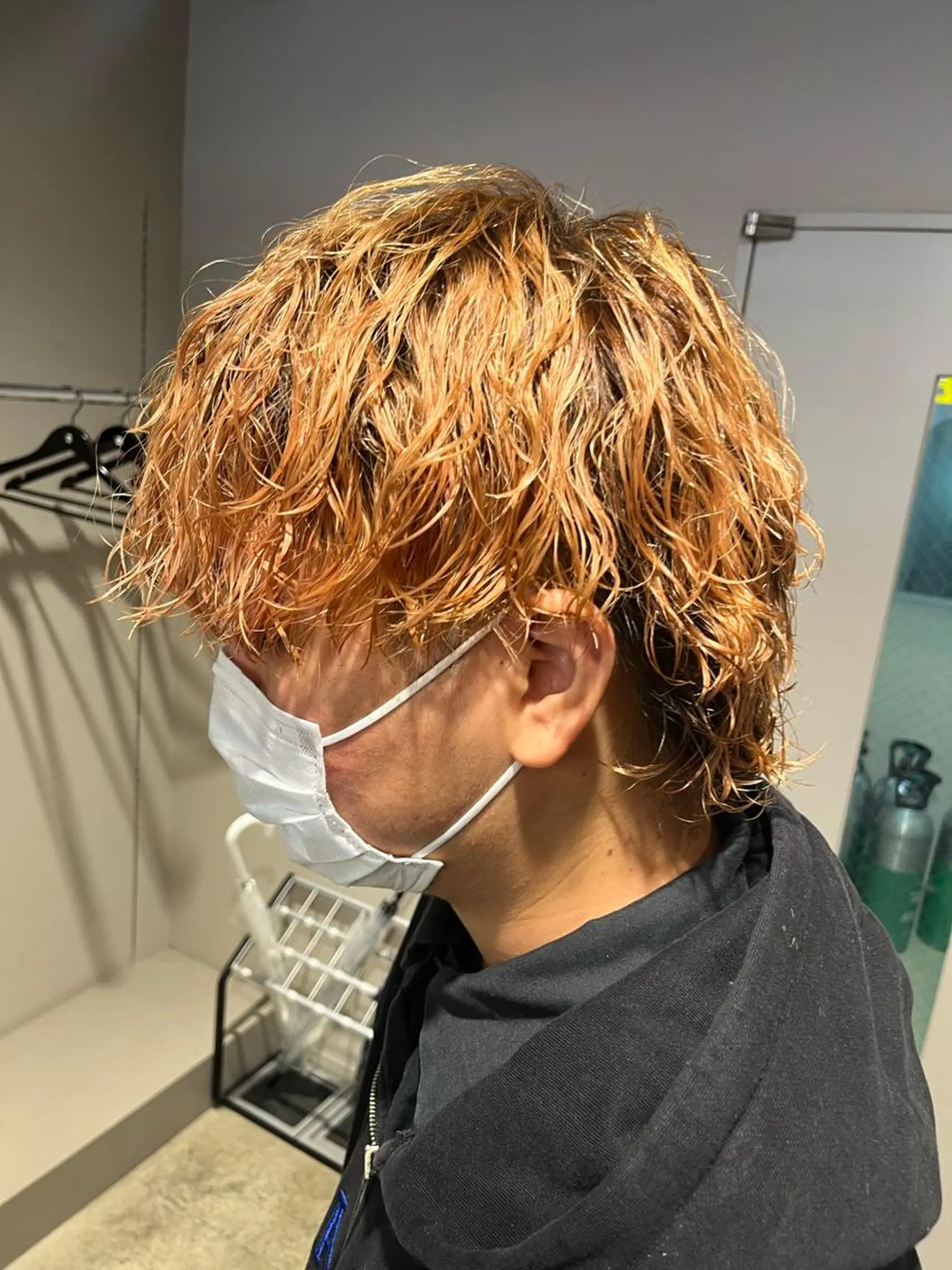 ミディアム パーマ メンズ 横浜駅メンズパーマ師 🌀岩﨑弘成🌀のヘアスタイル