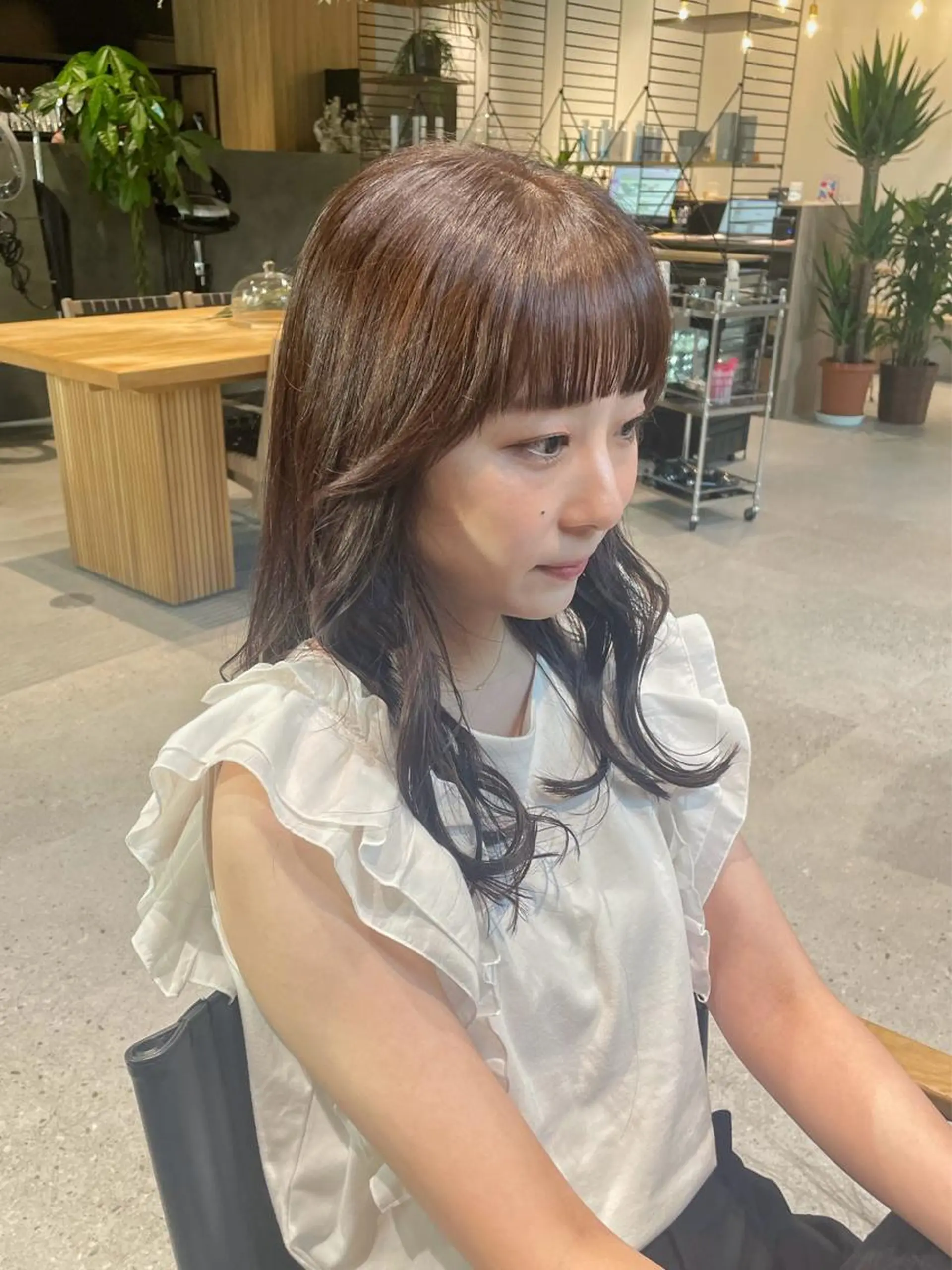 セミロング カラー mai .のヘアスタイル