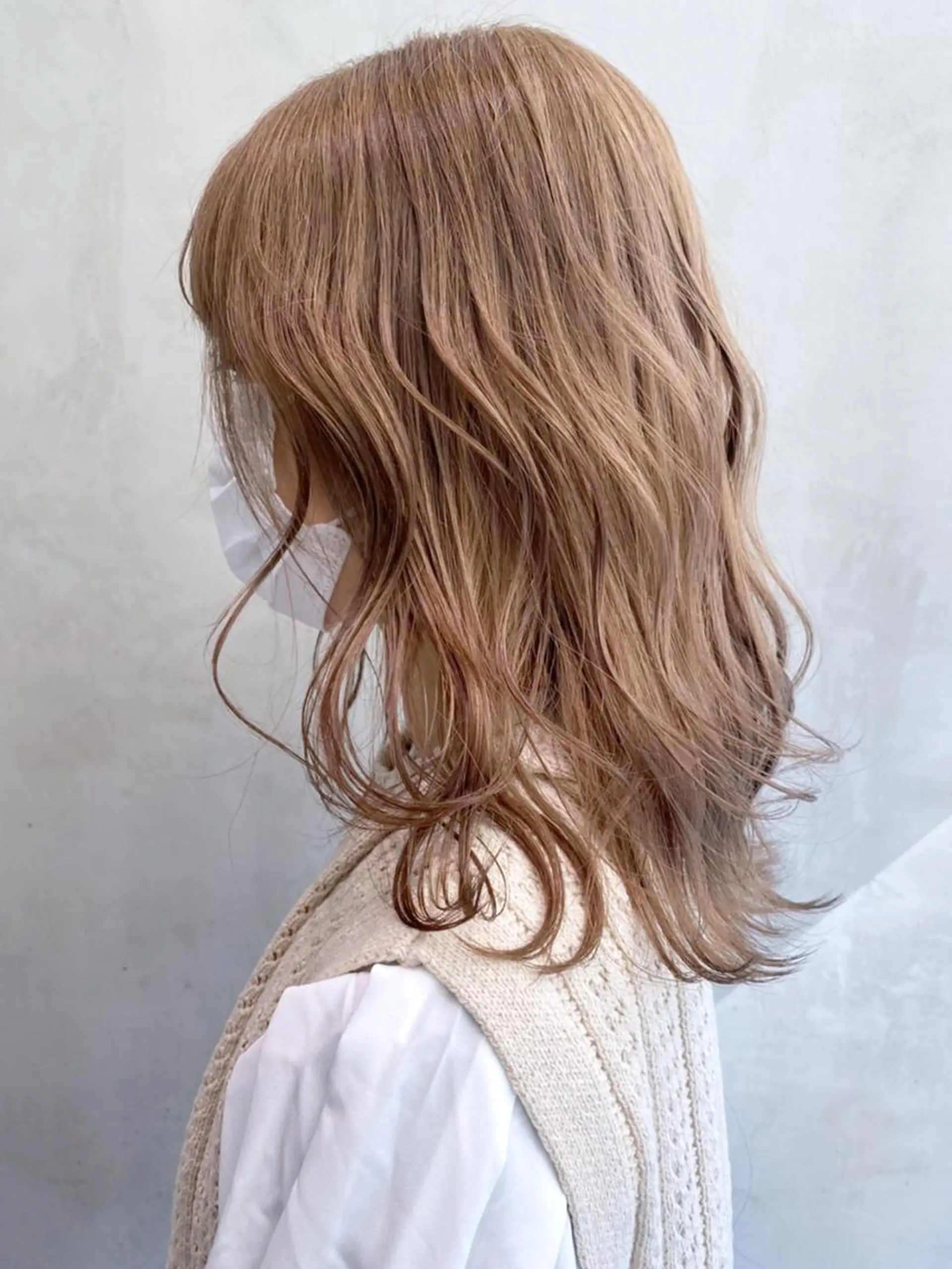 ミディアム カラー パーマ ヘアアレンジ ベージュカラー ITbyALBUM 中野店のヘアスタイル