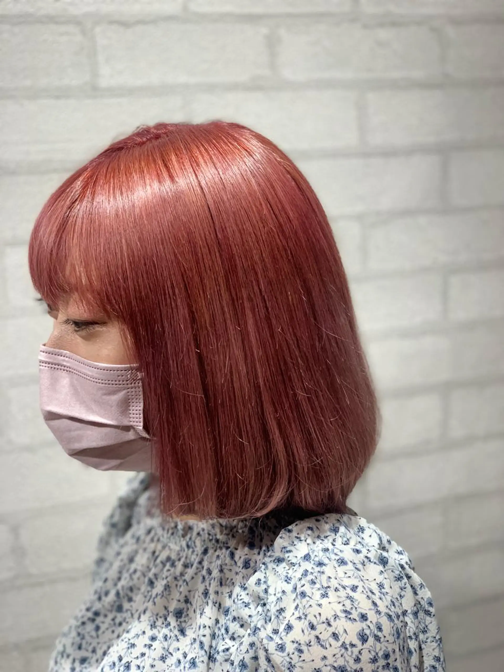 カラー ピンクカラー ヘアカラー イリオモテ レナのヘアスタイル