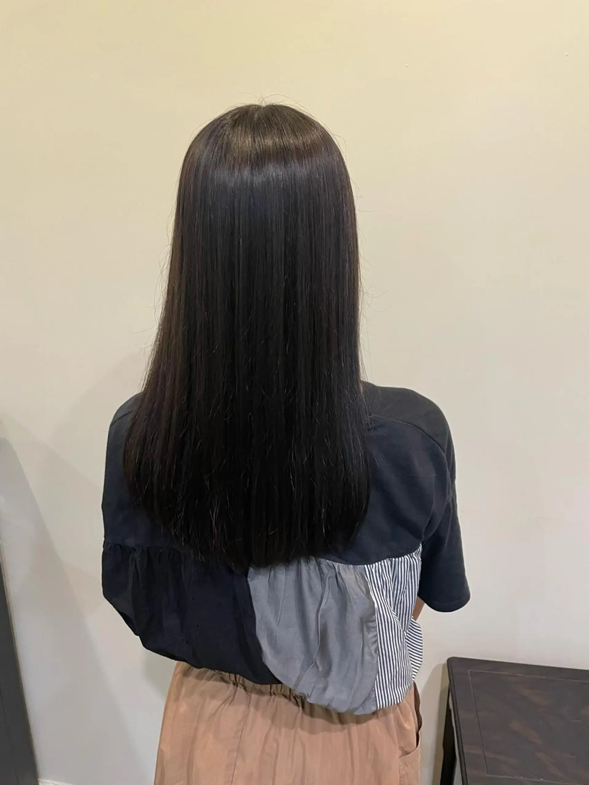 セミロング Hika.ハイトーン 髪質改善🩵ᩚ🫧のヘアスタイル