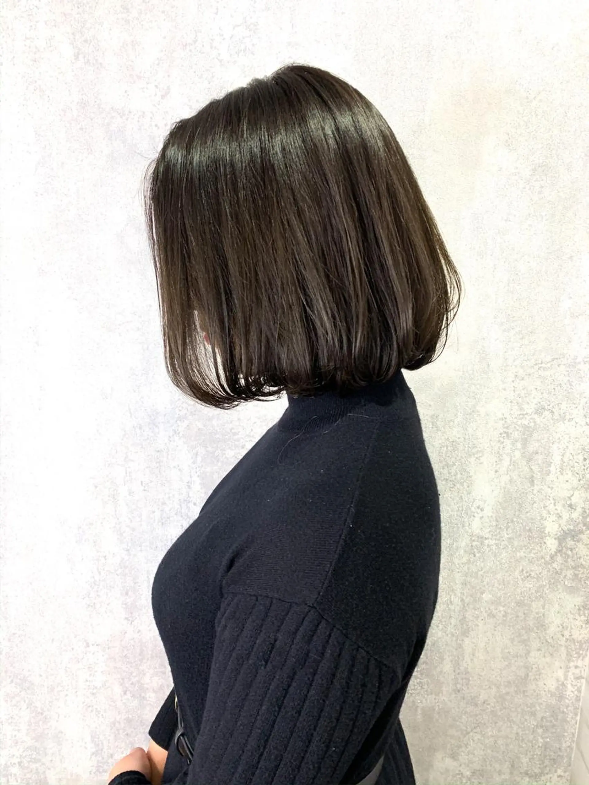 ショート カラー パーマ ヘアアレンジ メンズ 切りっぱなしボブ グレージュ ラベンダーカラー ラベンダーグレージュ ラベンダーグレー Zina福岡天神🪞 髪質改善🪞レイヤーのヘアスタイル