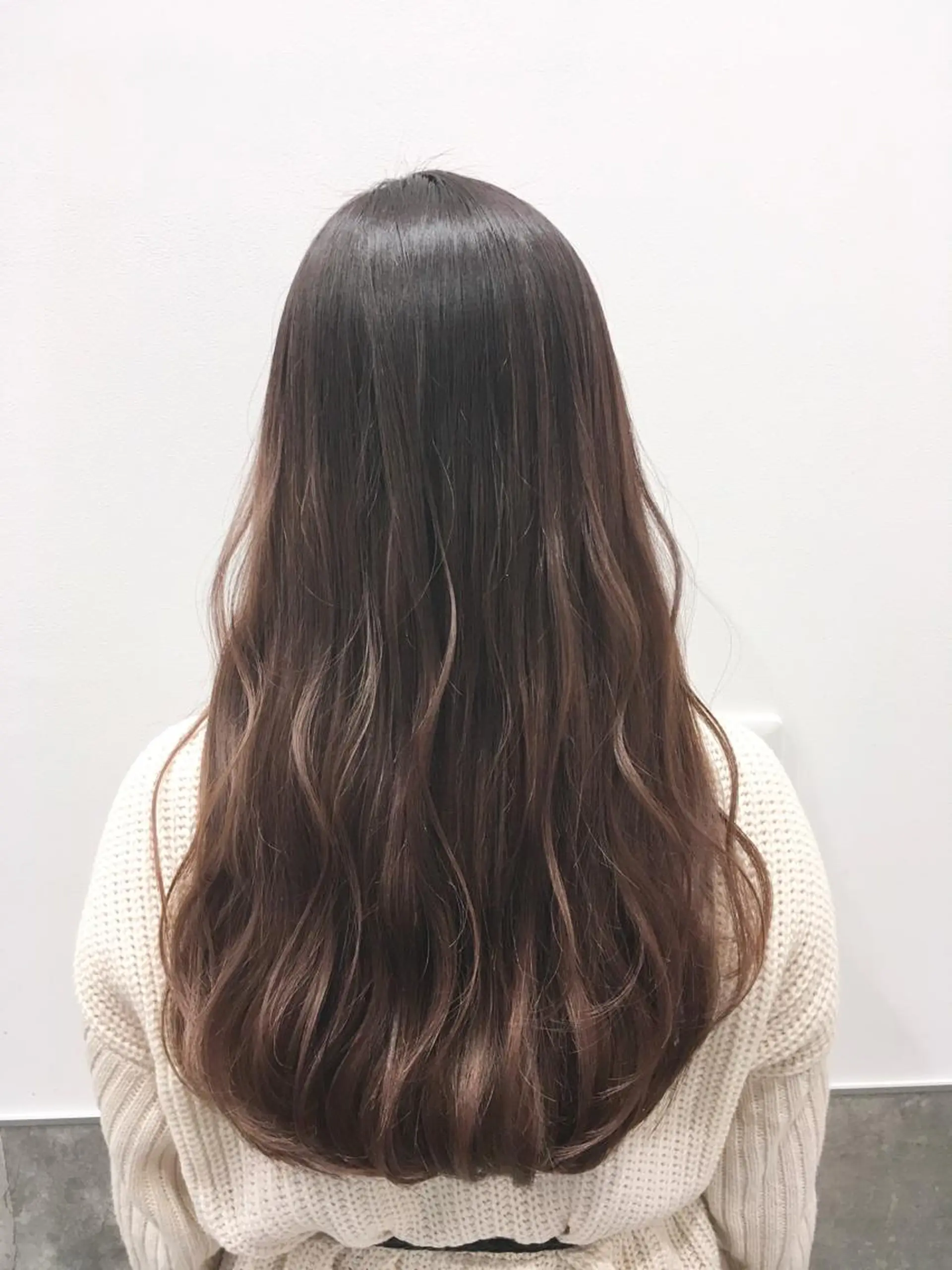 ロング カラー ベージュカラー セピアベージュ ヘアカラー トリートメント ヘッドスパ ヘアセット yoshi ☆のヘアスタイル