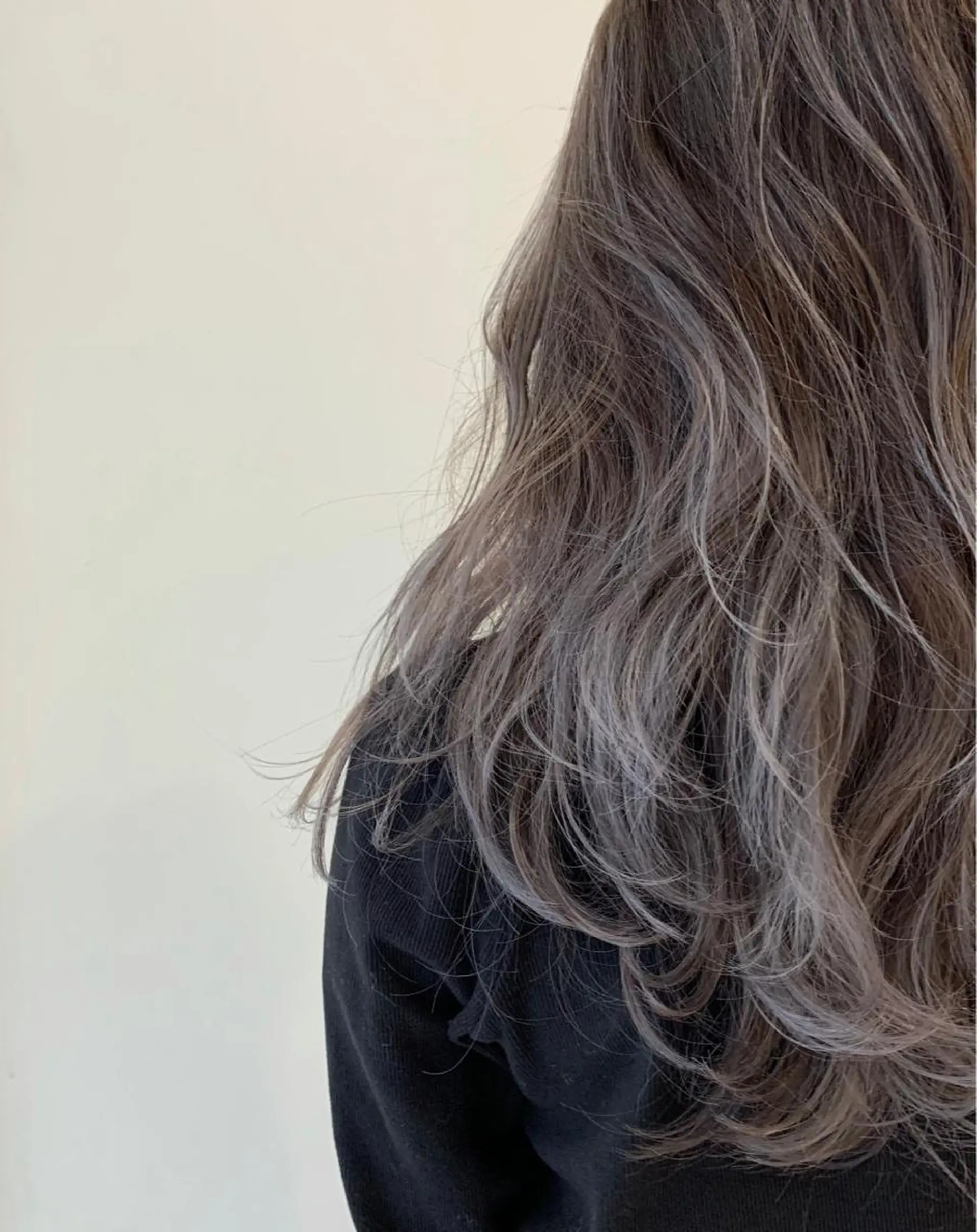 ロング カラー 🍋透け感カラー🍃 オリーブ🍐Kahoのヘアスタイル