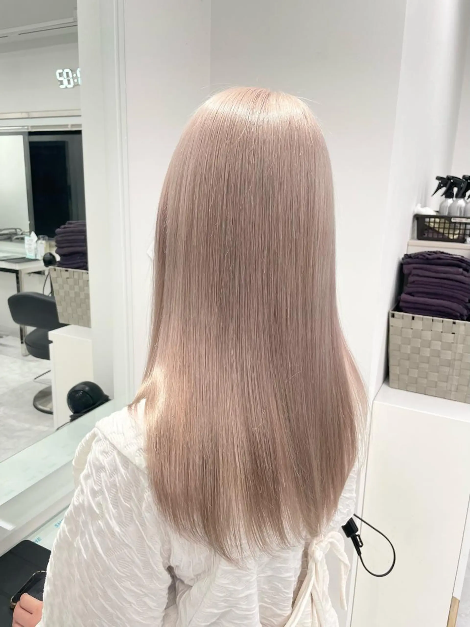 ミディアム カラー ヘアカラー トリートメント 🤍💕ブリーチカラ ーAyaka💕🤍のヘアスタイル