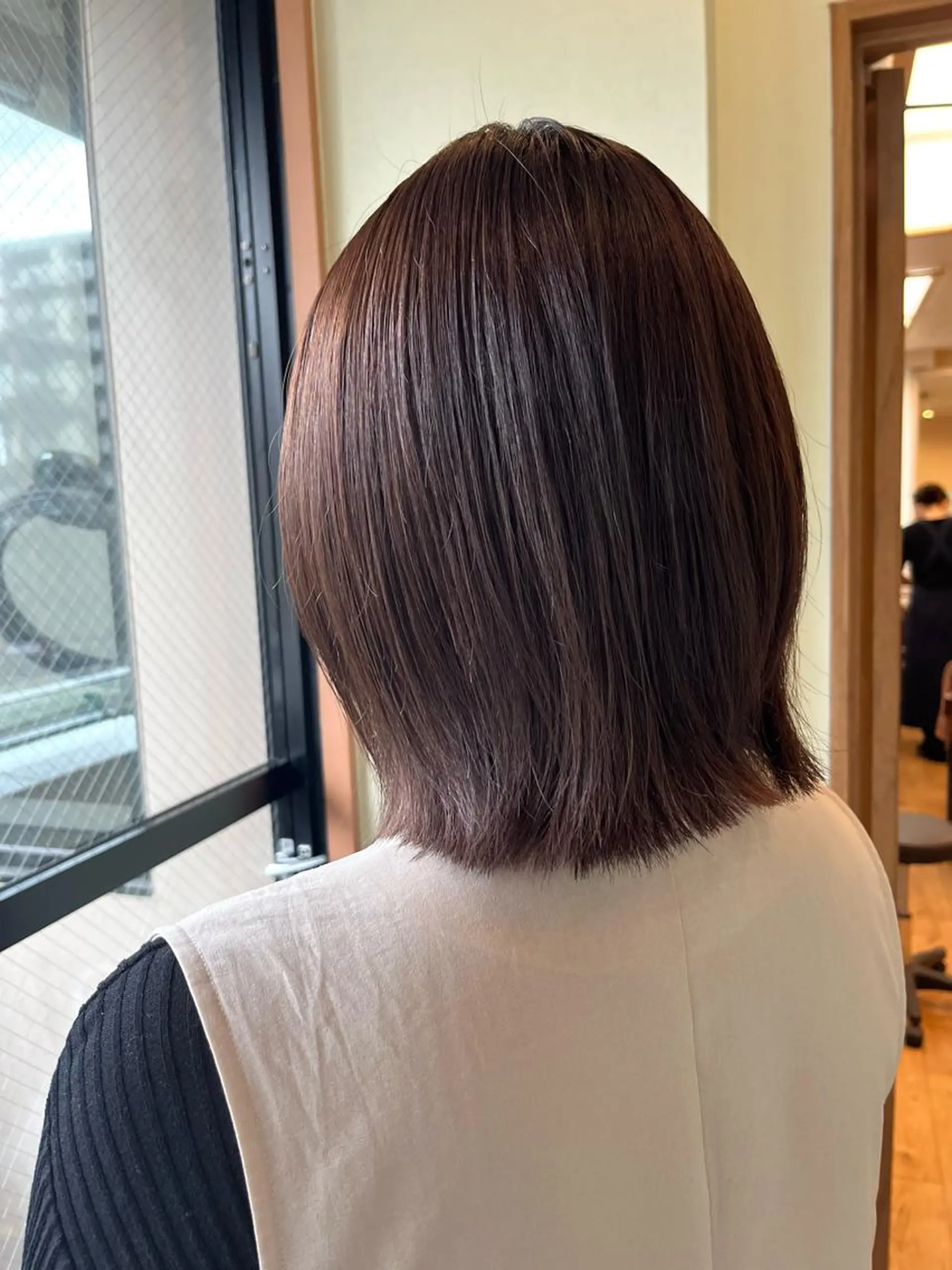 ショート カラー ベージュカラー ラベンダーカラー ラベンダーベージュ ヘアカラー yuri🌼 NUMBER 天王寺のヘアスタイル