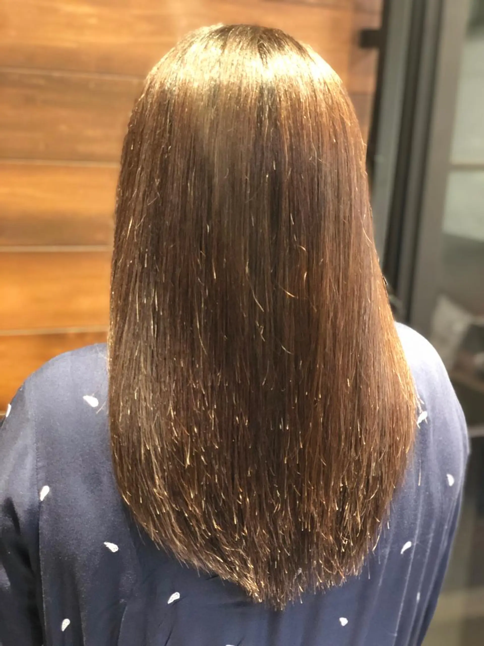 ロング kawamoto akaneのヘアスタイル