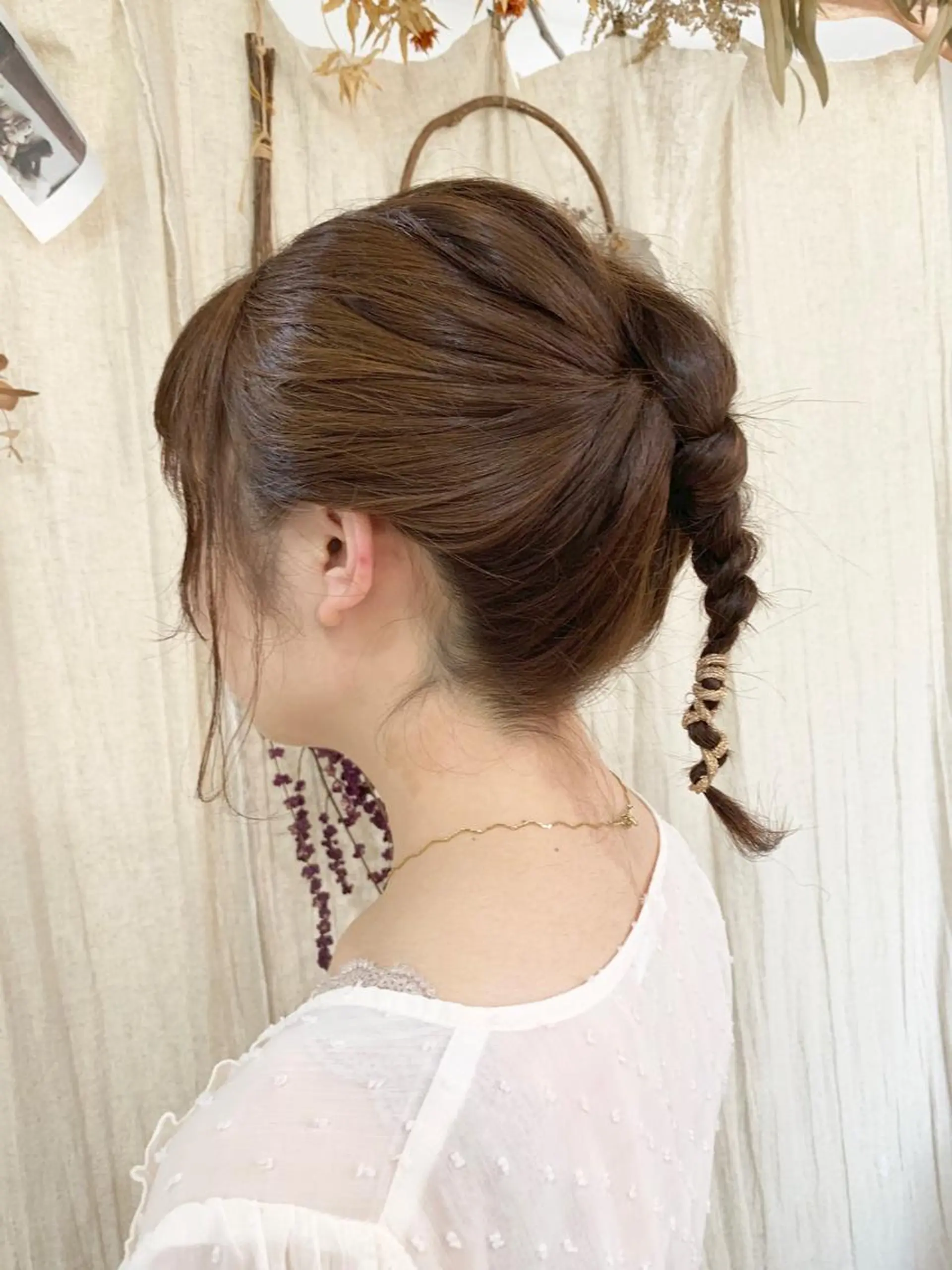 ミディアム カット ヘアカラー トリートメント 佐藤 美咲のヘアスタイル