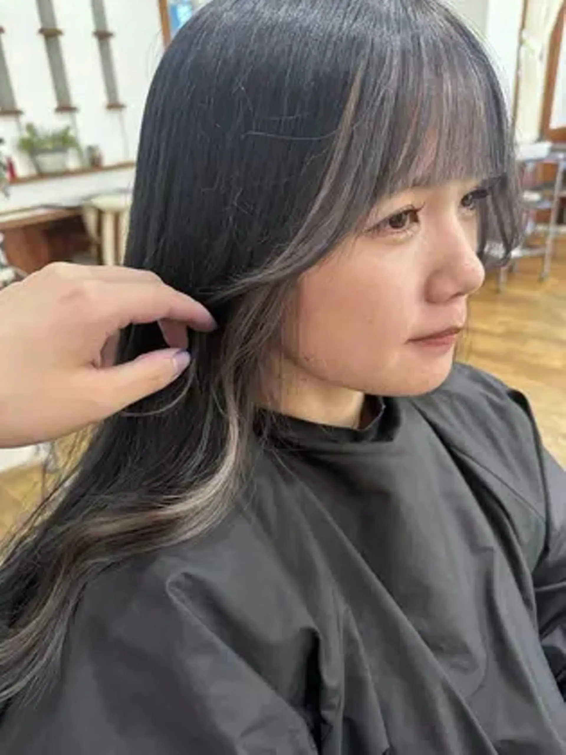 カラー 加藤 梨夏のヘアスタイル