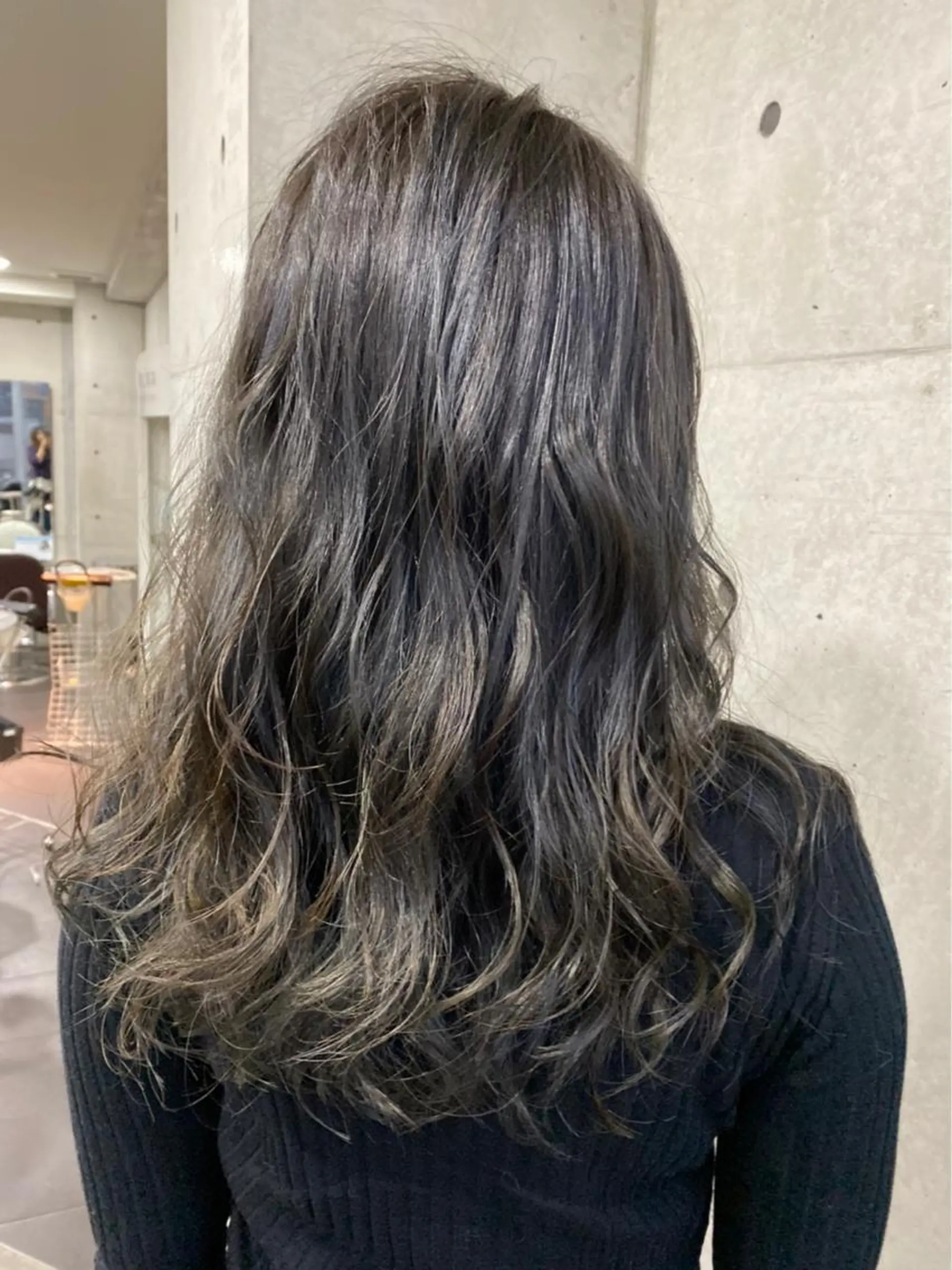 ロング カラー __ みずきのヘアスタイル