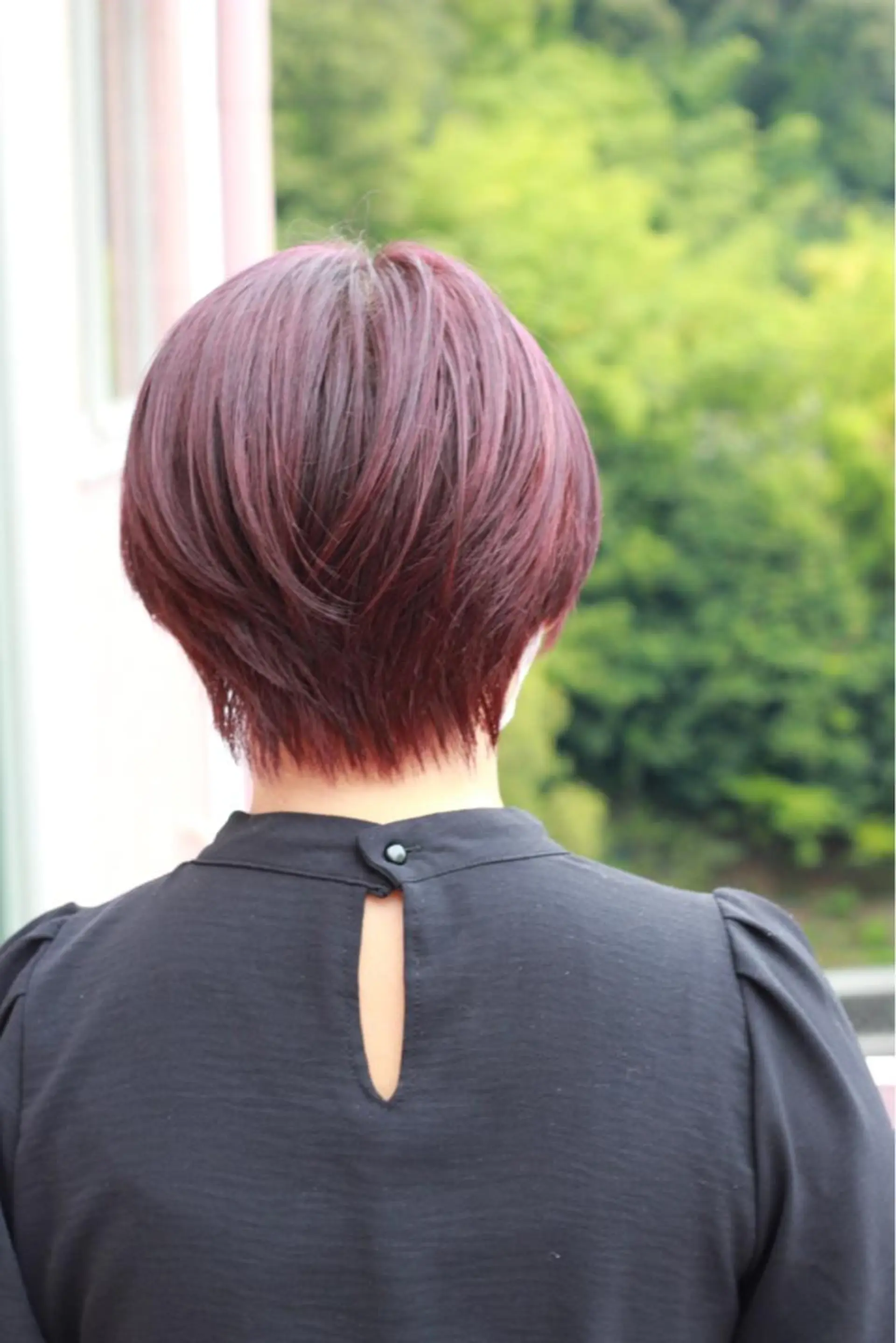 ショート カラー ピンクカラー ピンクパープル パープルカラー ヘアカラー Viage （ビアージュ）のヘアスタイル