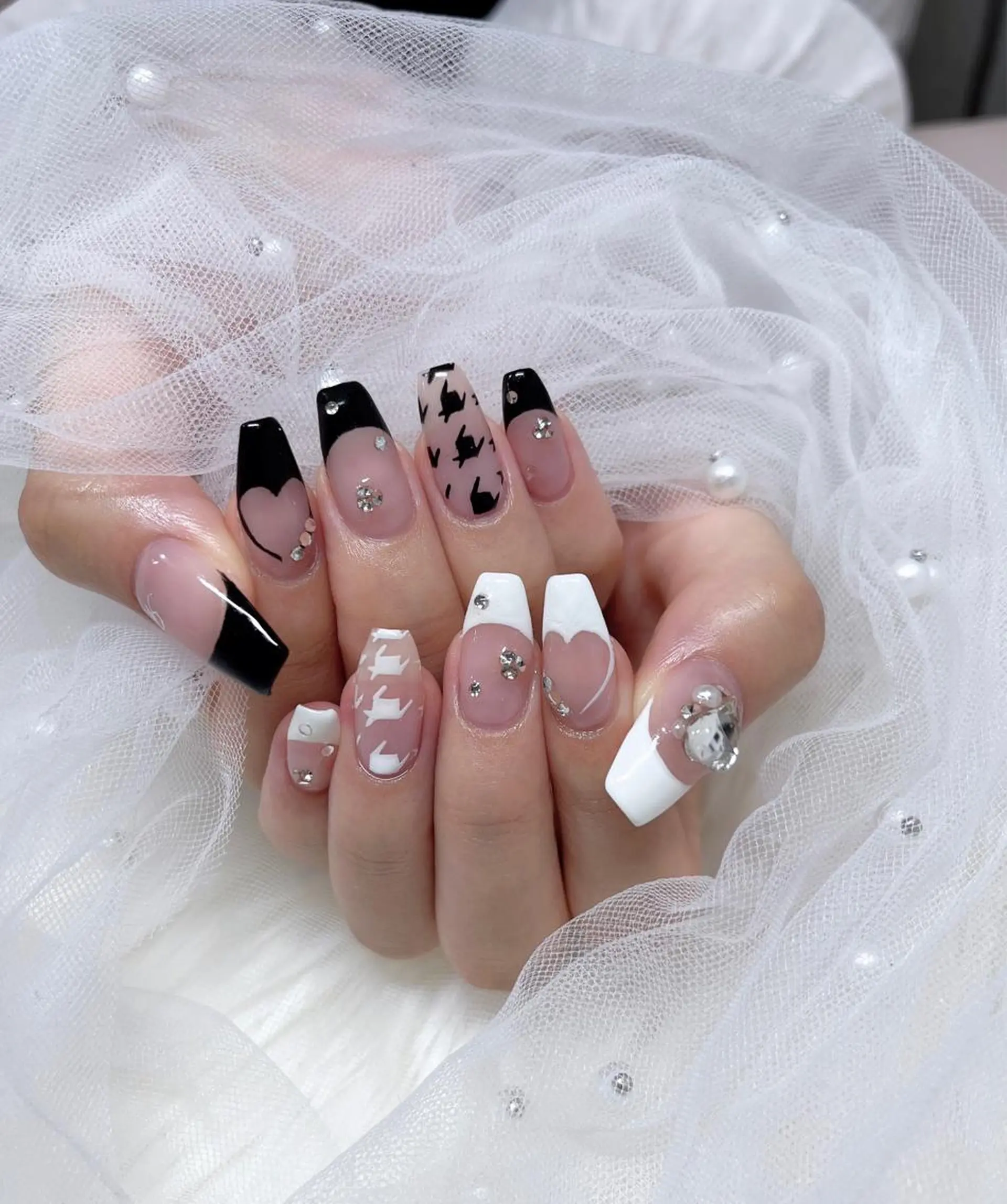 ネイル ハンドネイル COCO ネイルのネイルデザイン