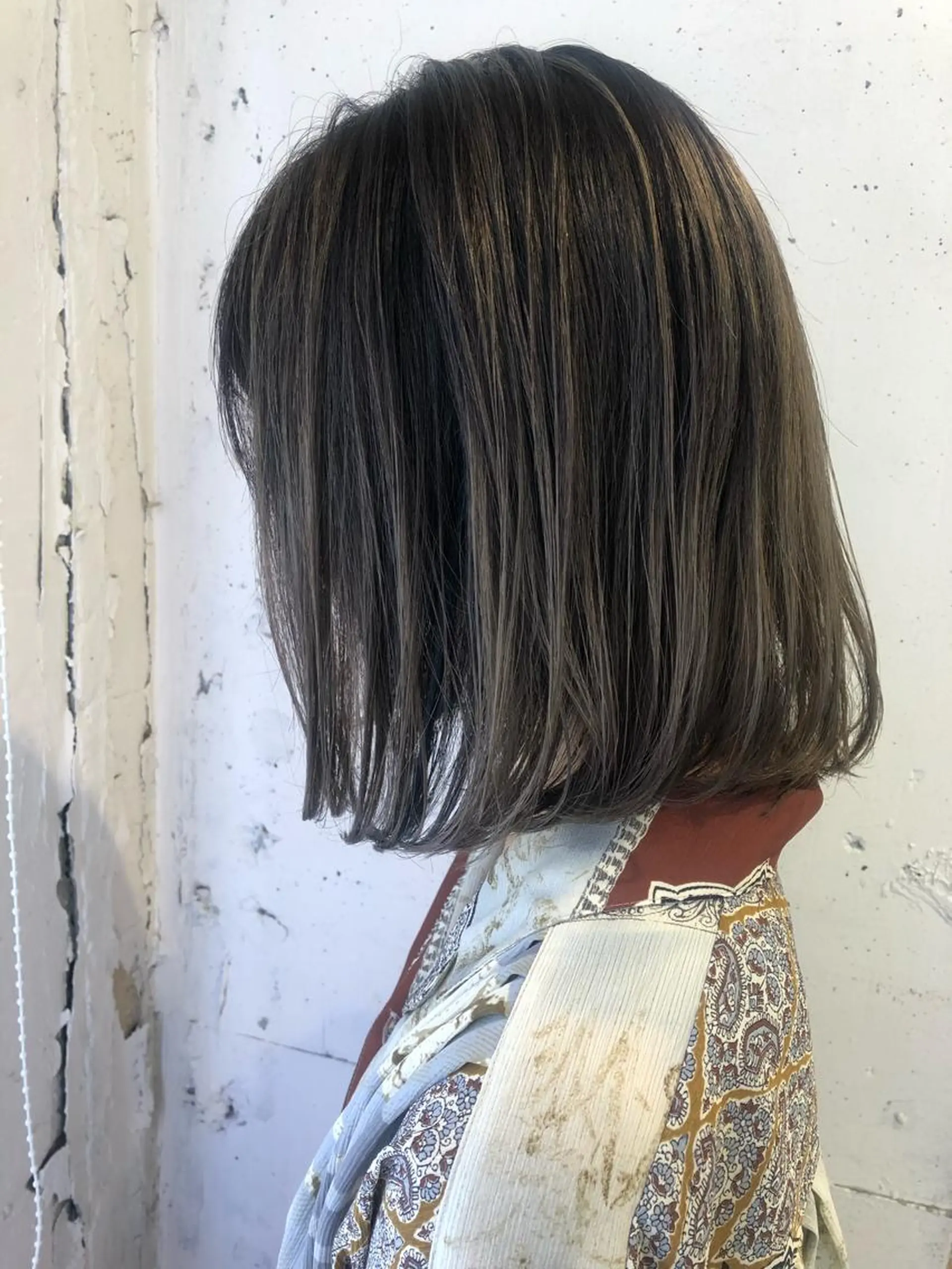 セミロング カラー 360°キレイな ショートカットのヘアスタイル