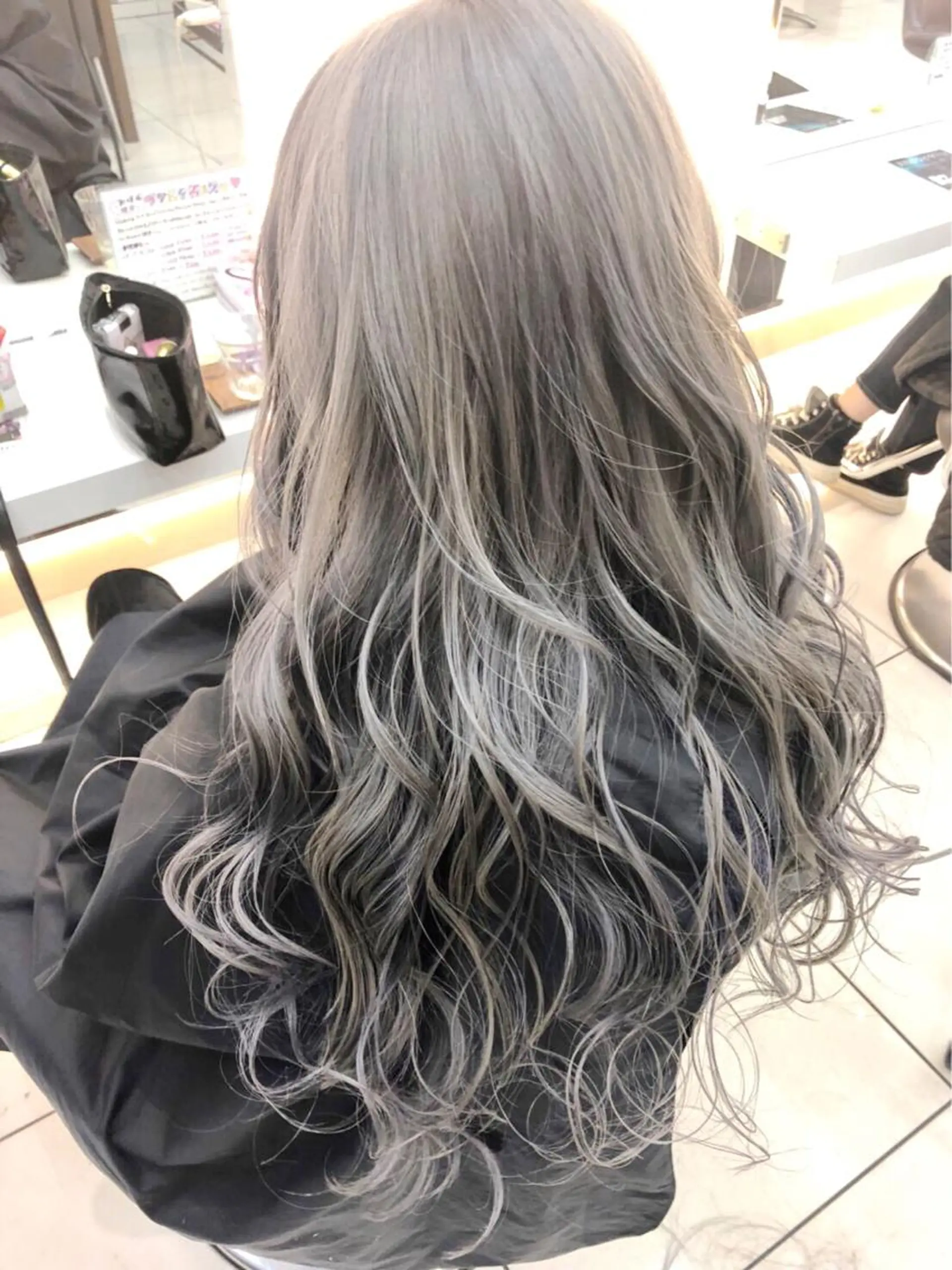 ロング カラー グレージュ 髪質改善/美髪矯 正ヤマモトハルキのヘアスタイル