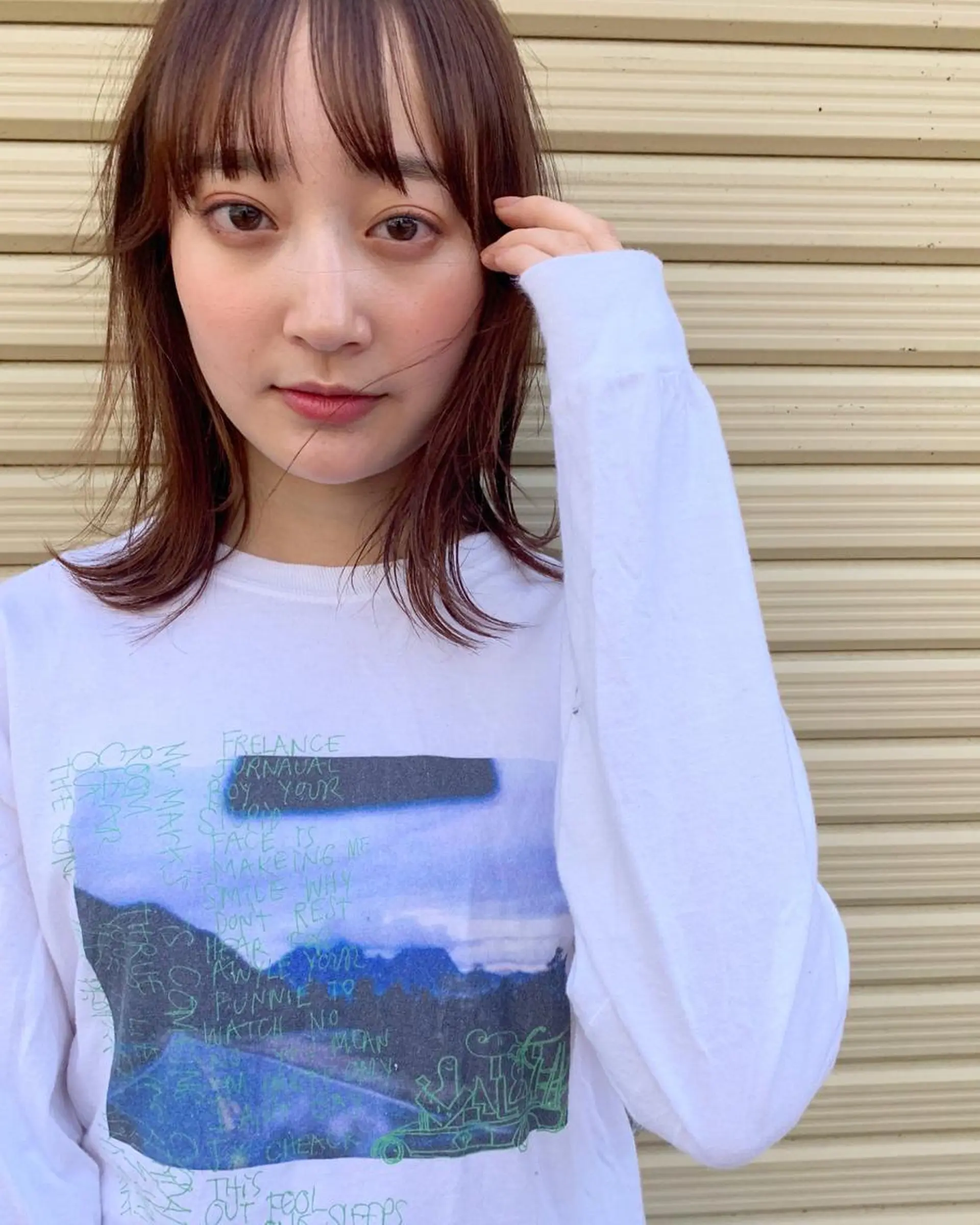 ミディアム カラー 切りっぱなしボブ ミディアムパーマ ボブ くせ毛 レイヤーカット Spiel所属・Spiel KOMOのヘアスタイル