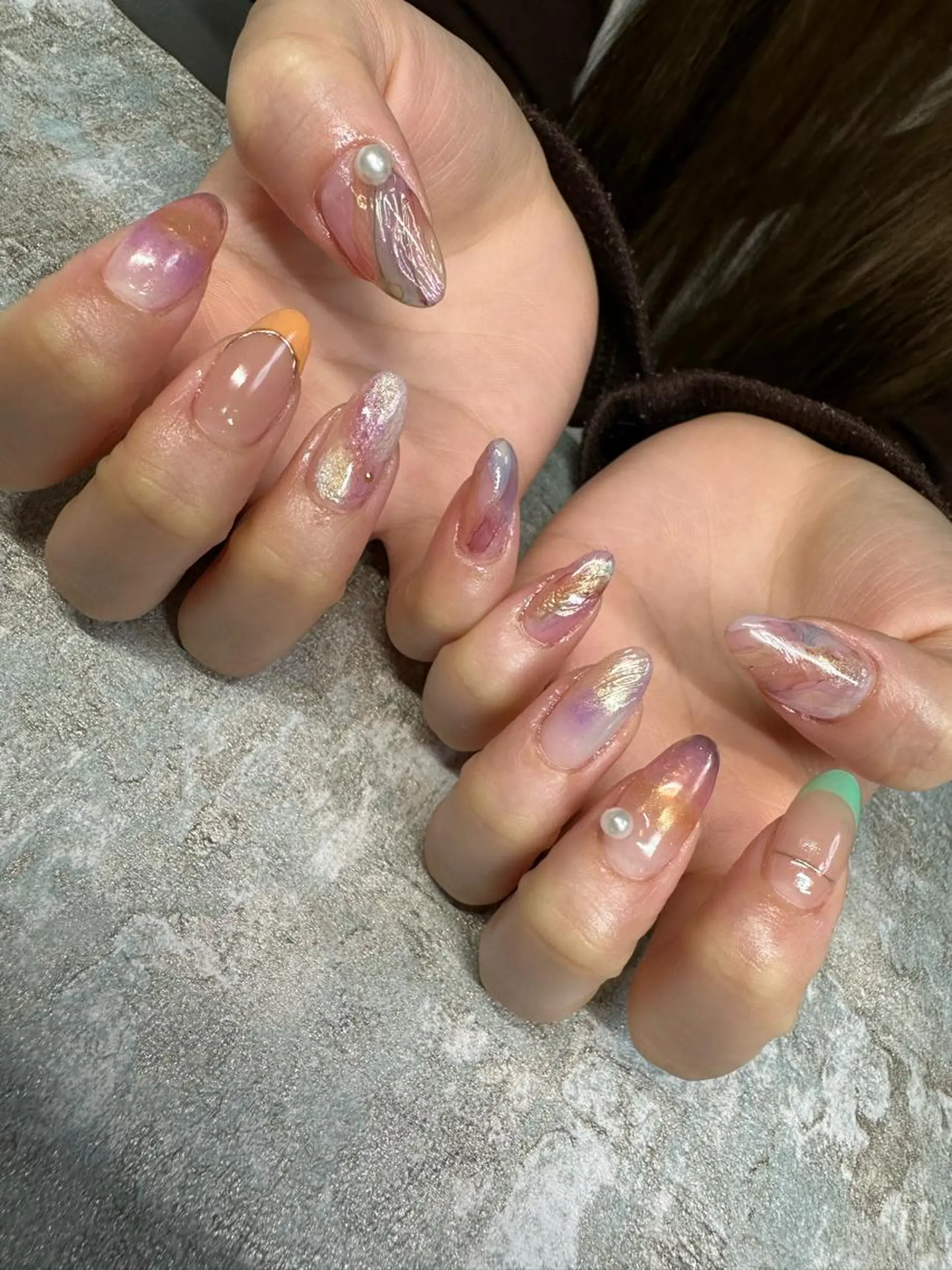 ロング カラー ヘアアレンジ キッズ ネイル マツエク・マツパ アイブロウ 福田 加奈のネイルデザイン