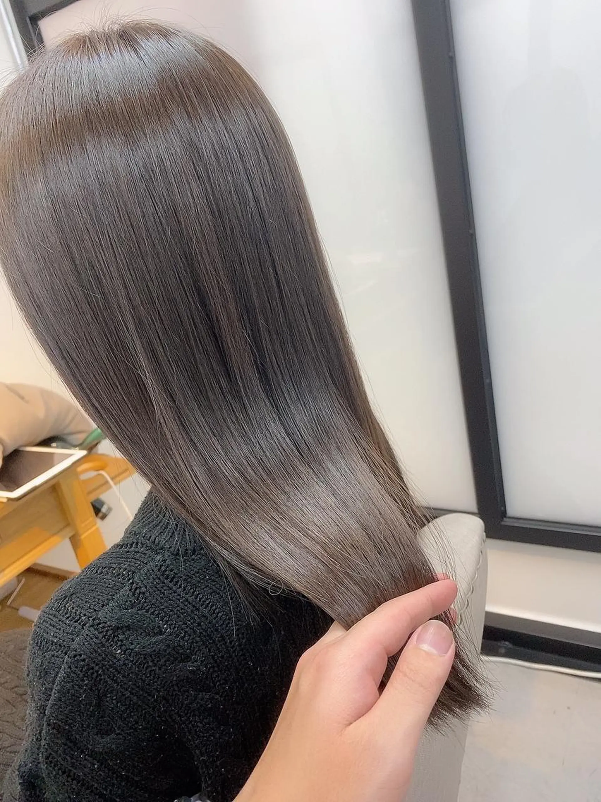 ロング カット ヘアカラー トリートメント 透明感/ツヤ髪/ さら艶/前田祥汰のヘアスタイル