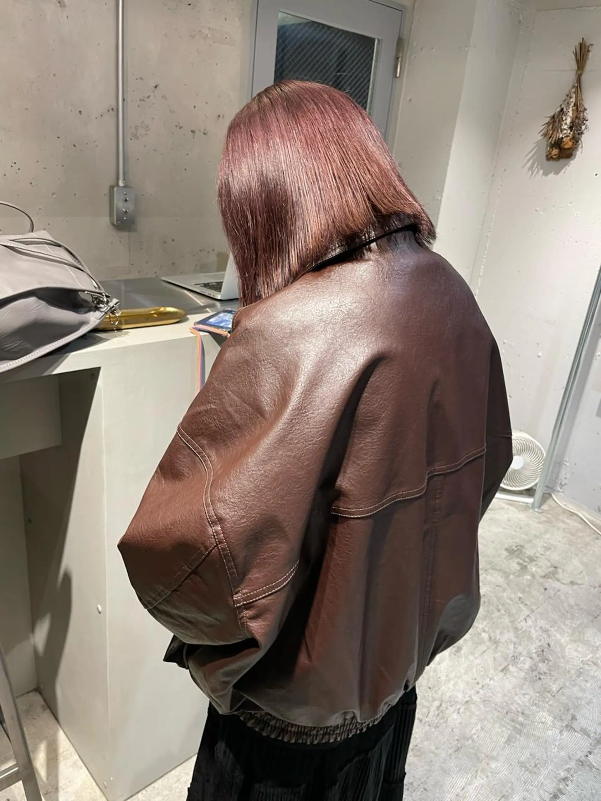 カラー ヘアカラー トリートメント ミルクティーベージュ ブリーチ🖤サヤカのヘアスタイル