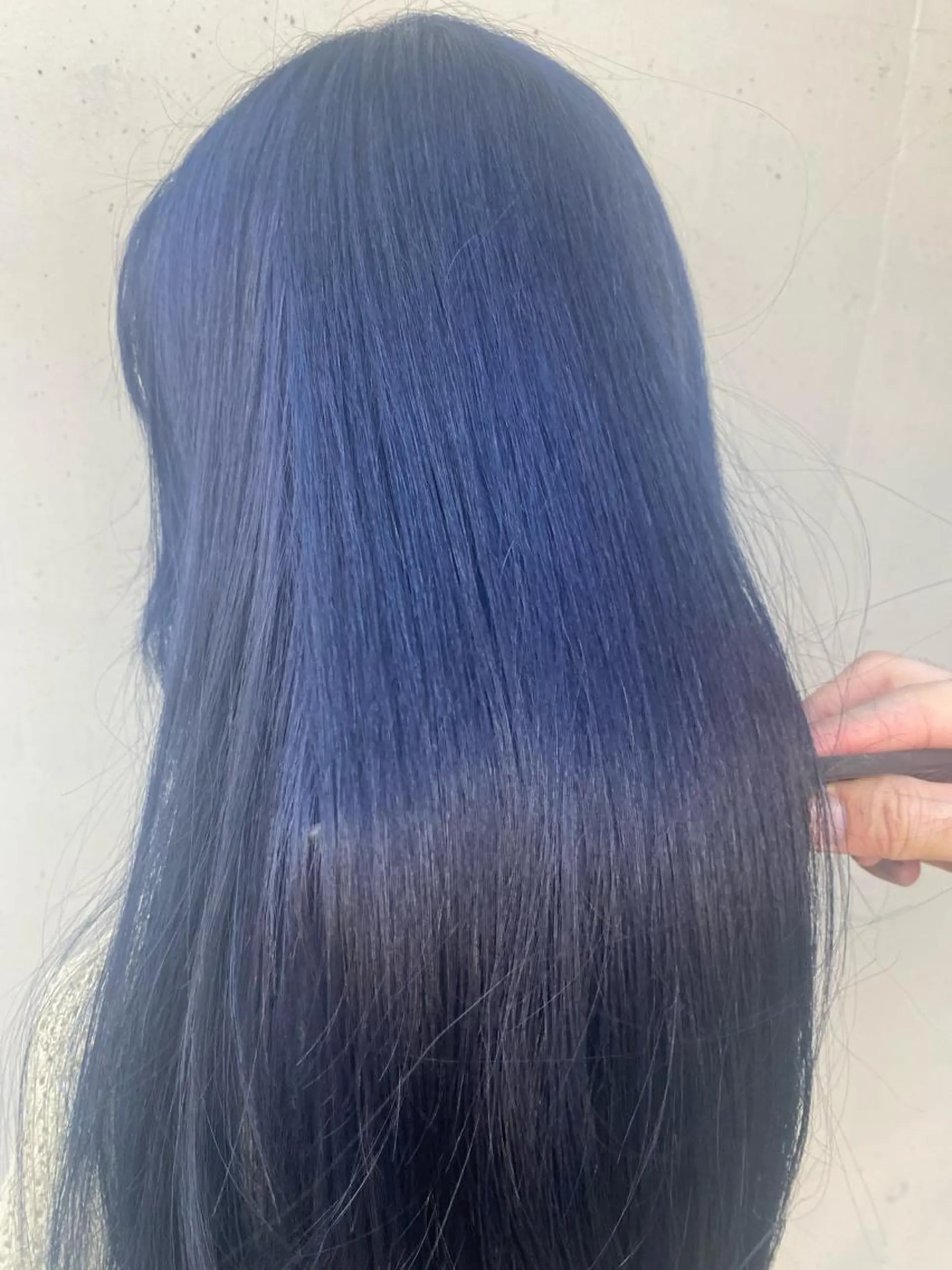 ロング カラー ブリーチ ブルーカラー ダブルカラー ネイビーカラー 髪質改善 髪質改善カラーゆうひのヘアスタイル
