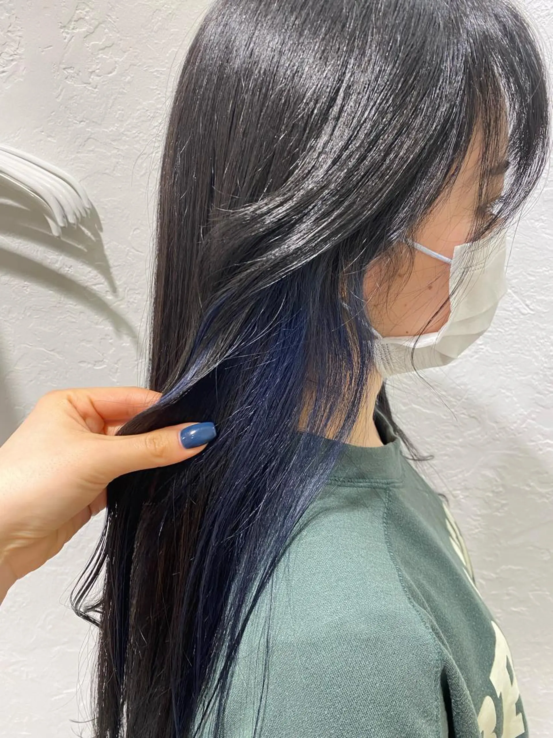 ロング カラー ネイビーカラー ながい りなのヘアスタイル