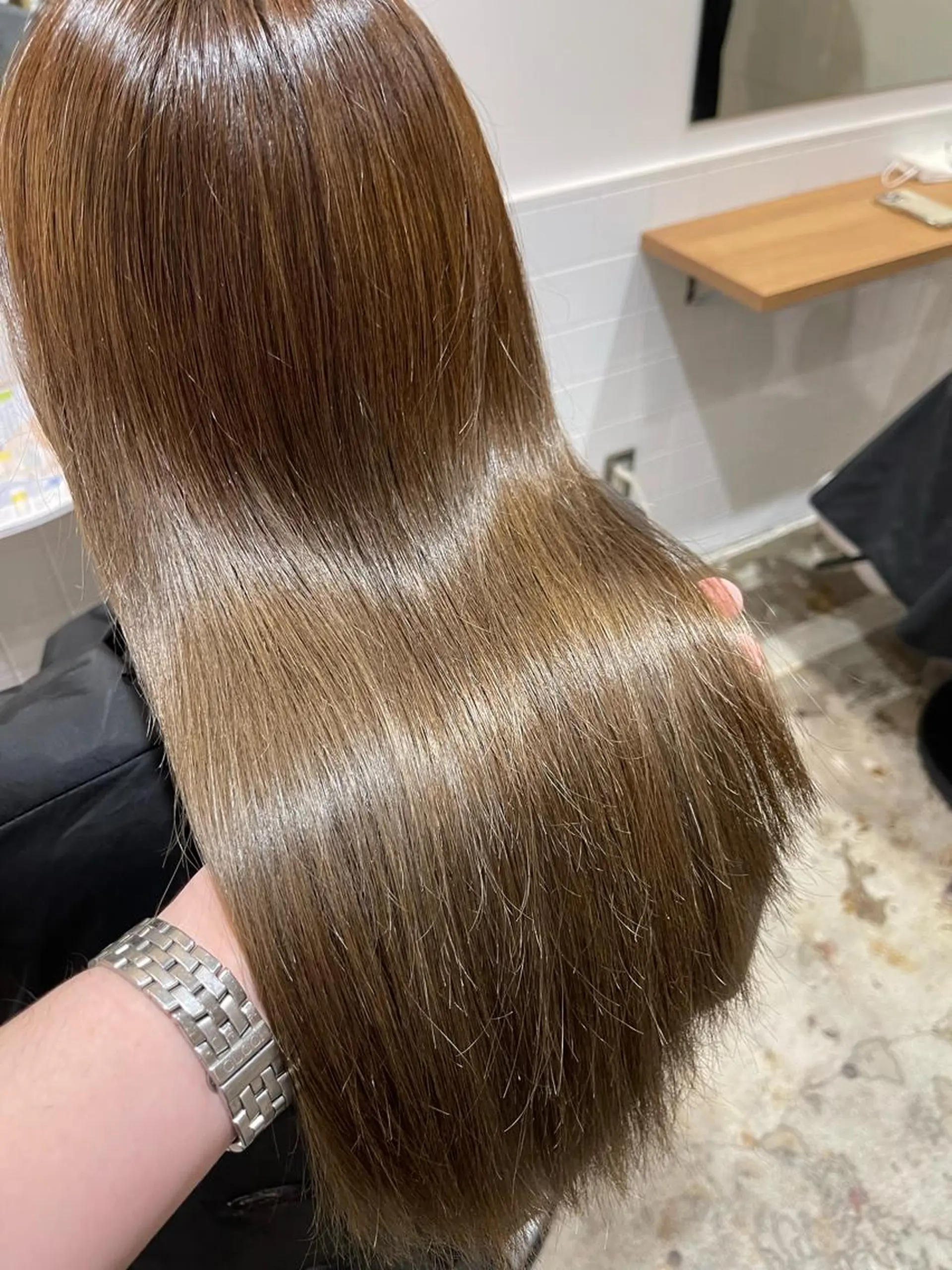 セミロング カラー ベージュカラー ミルクティーベージュ カット ヘアカラー トリートメント 悩みを解決💫似合せ RENのヘアスタイル