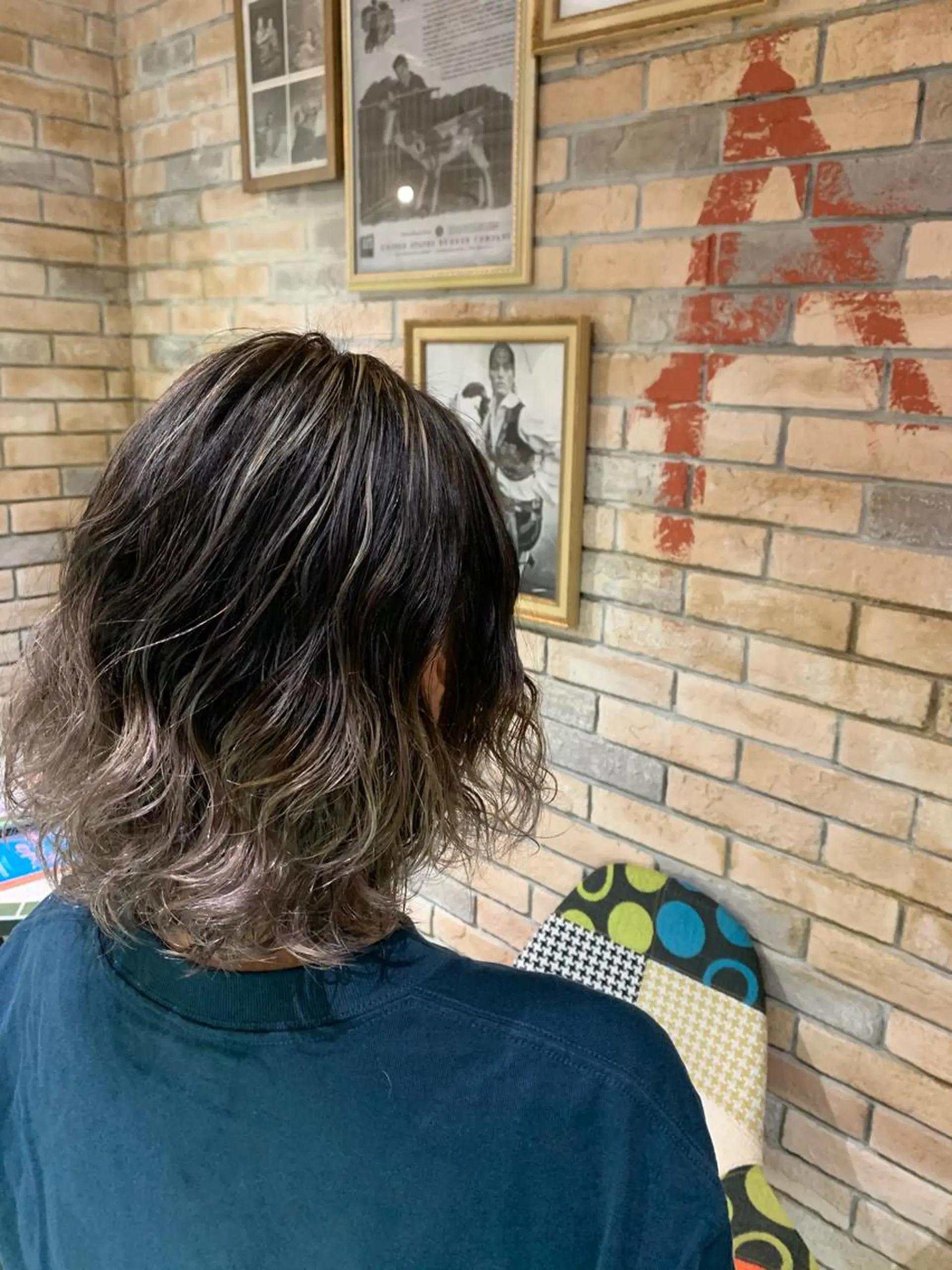 ミディアム カラー ヘアアレンジ ミディアムパーマ バレイヤージュ レイヤーカット VIM hairおもろまち店のヘアスタイル