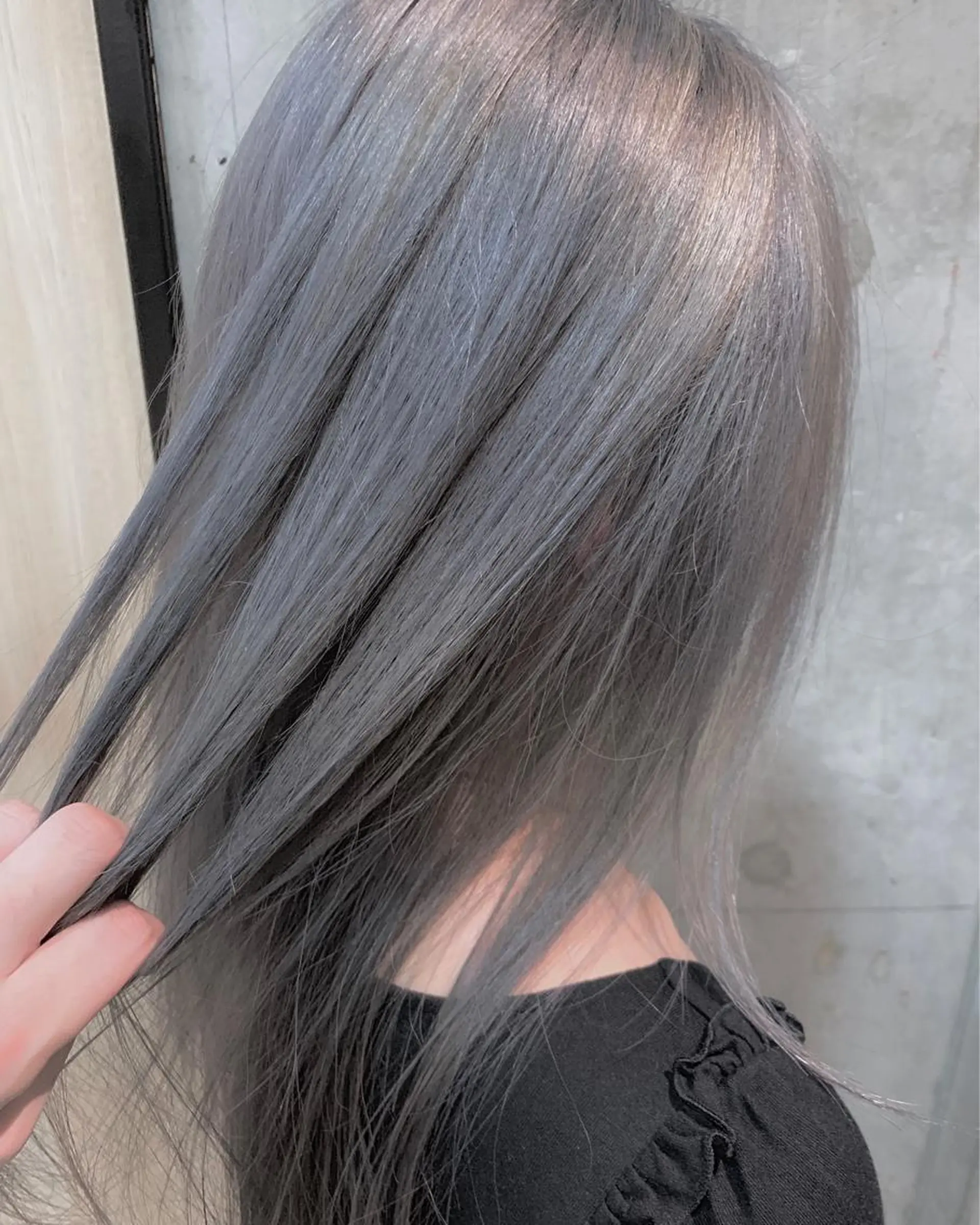 ロング カラー ブリーチ ケアブリーチ 透明感カラー シルバー トリートメント マンツーマン×半個室 まちだきょうすけのヘアスタイル