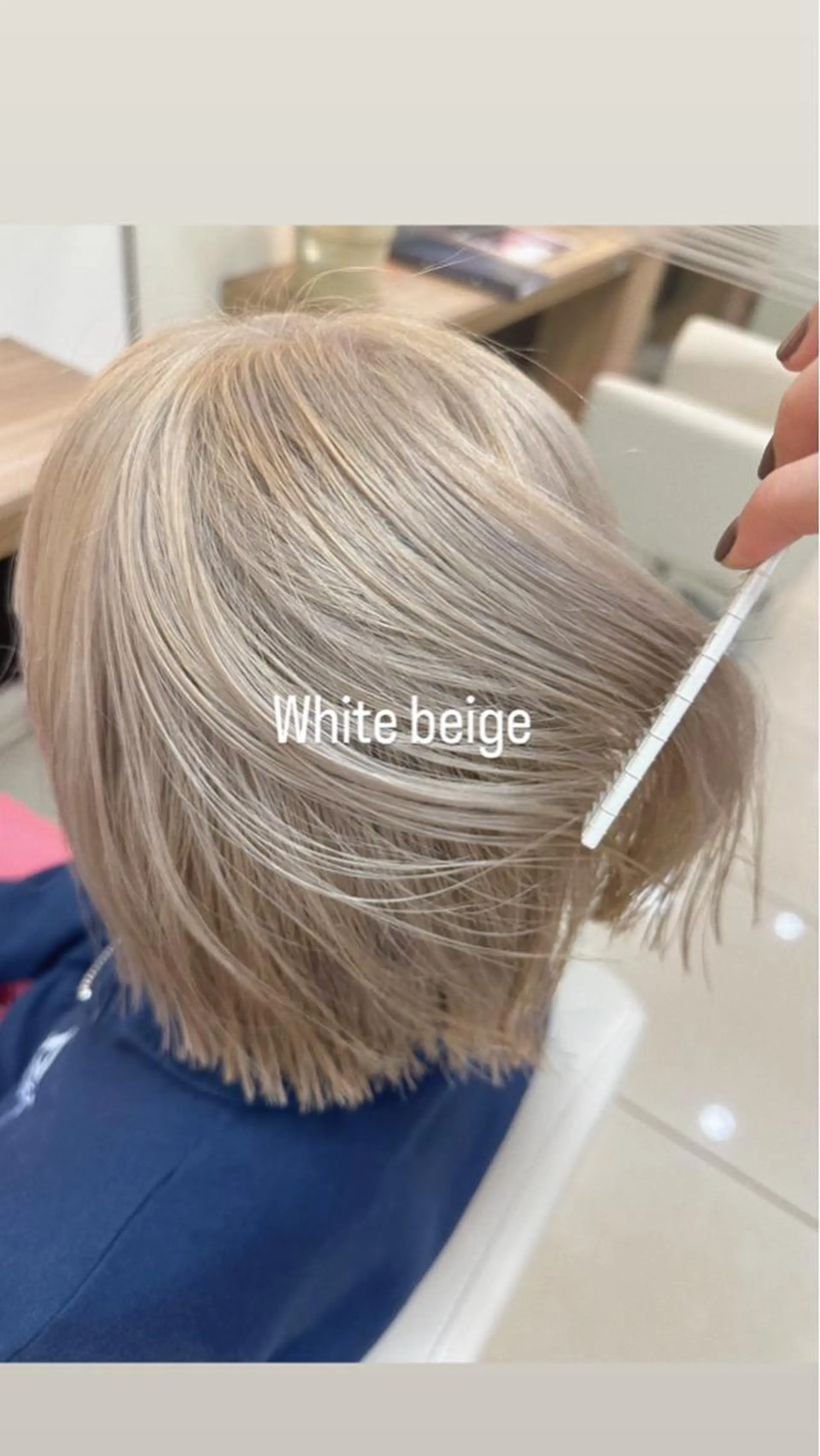 ミディアム カラー ベージュカラー ホワイトベージュ ブリーチカラー/ベー ジュ/Hono🦖のヘアスタイル