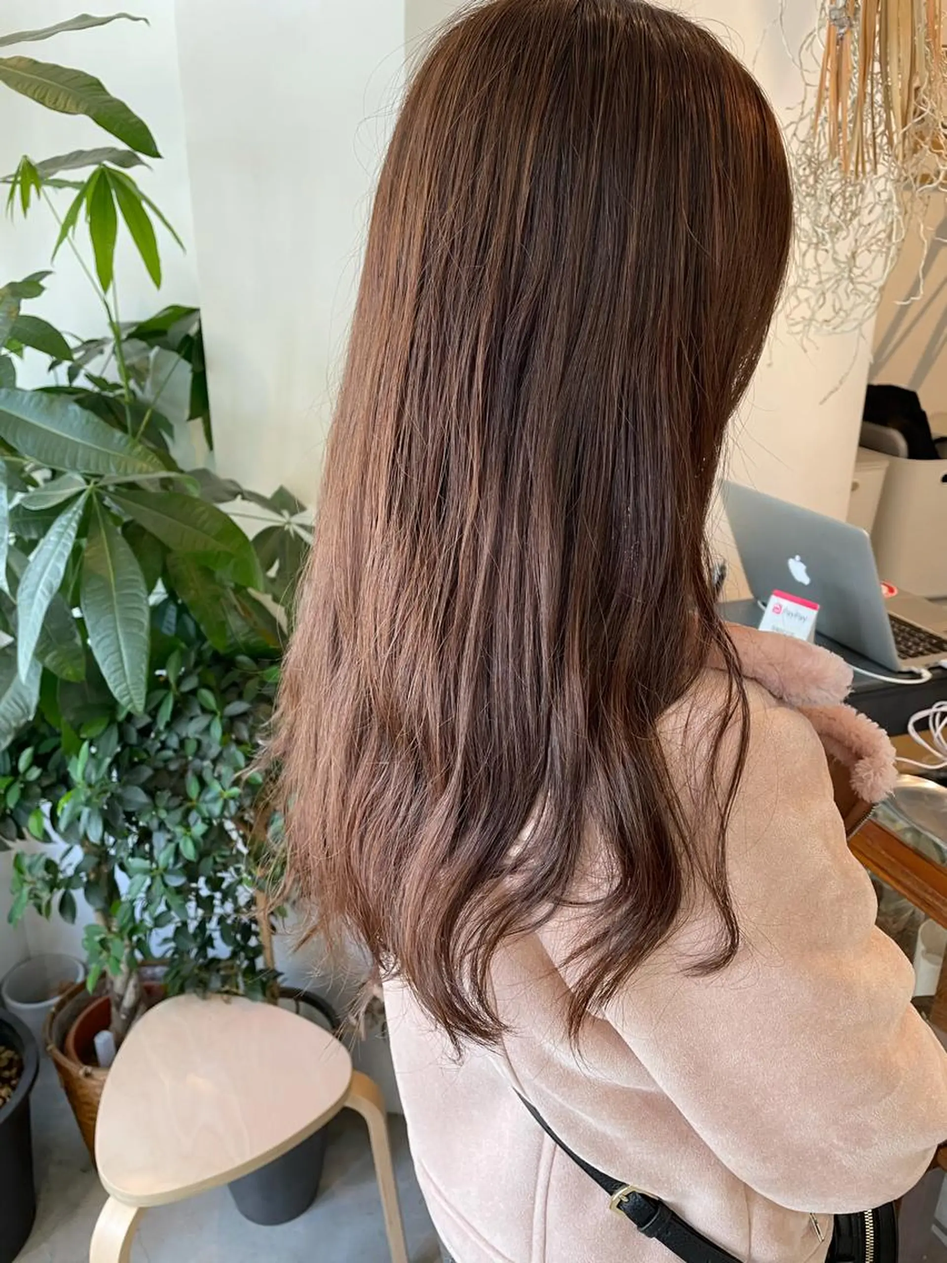 ロング カラー ベージュカラー ブリーチ ラベンダーカラー ラベンダーベージュ ブリーチなしカラー ヘアカラー 中目黒🌼 🌼ハナのヘアスタイル