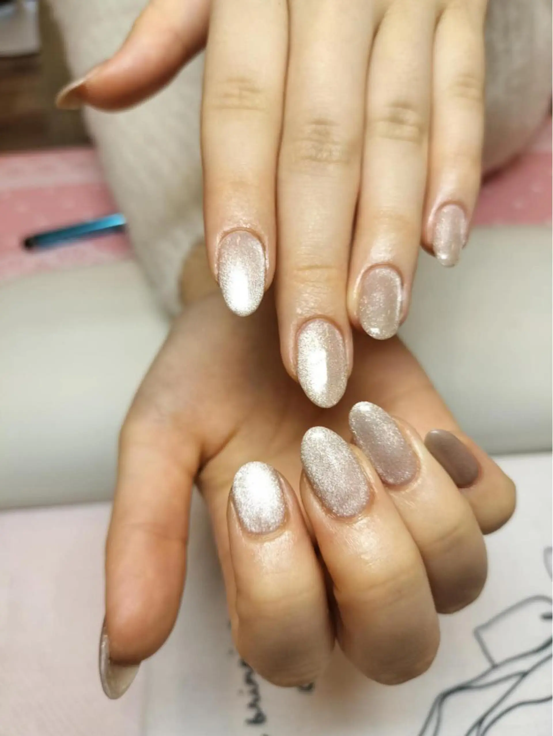 ネイル Ui_Amor (パラジェル)のネイルデザイン