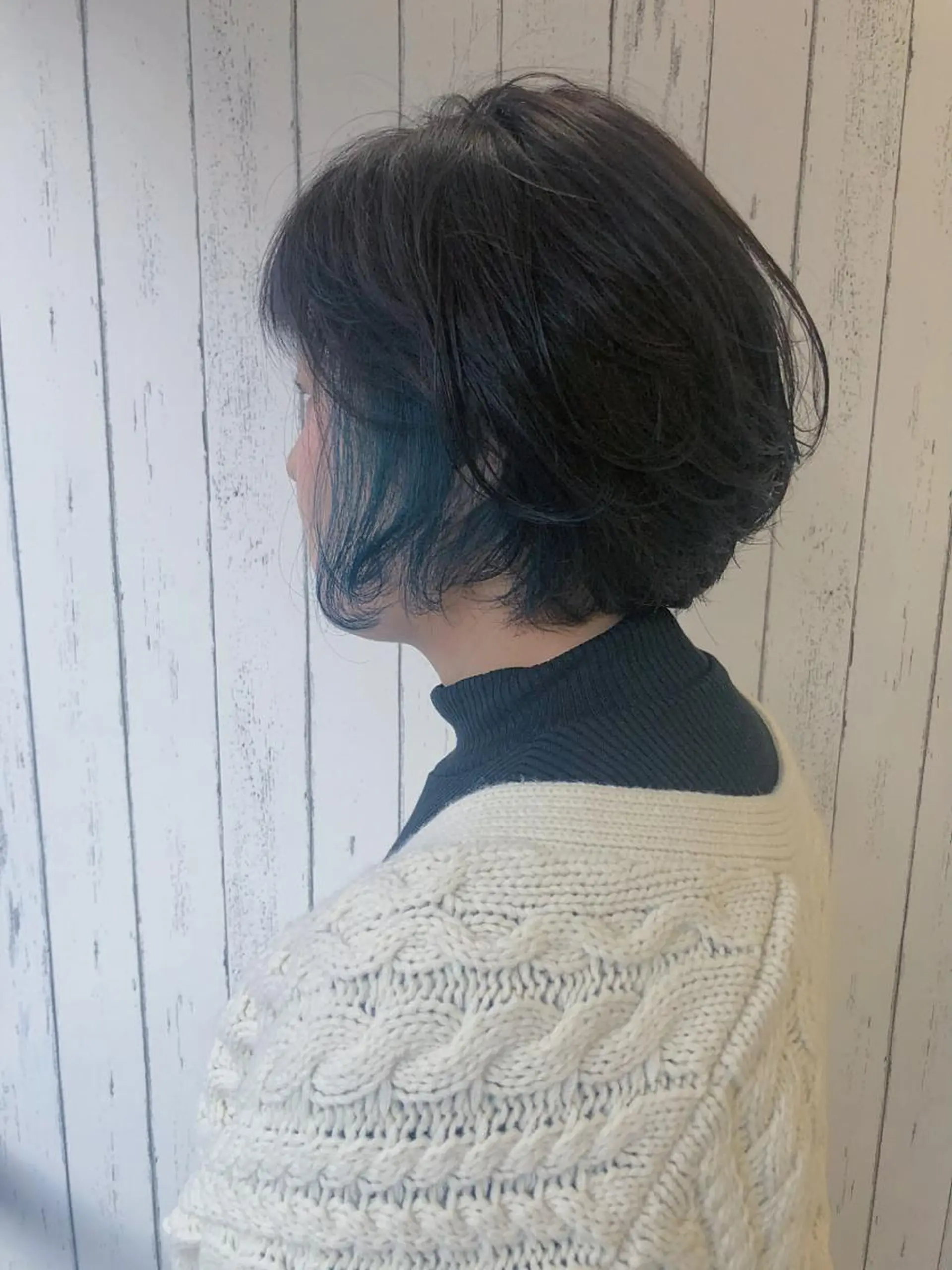 ショート カラー ブルーカラー イヤリングカラー 【ニュアンスカラー・ 髪質改善】スズキカナのヘアスタイル