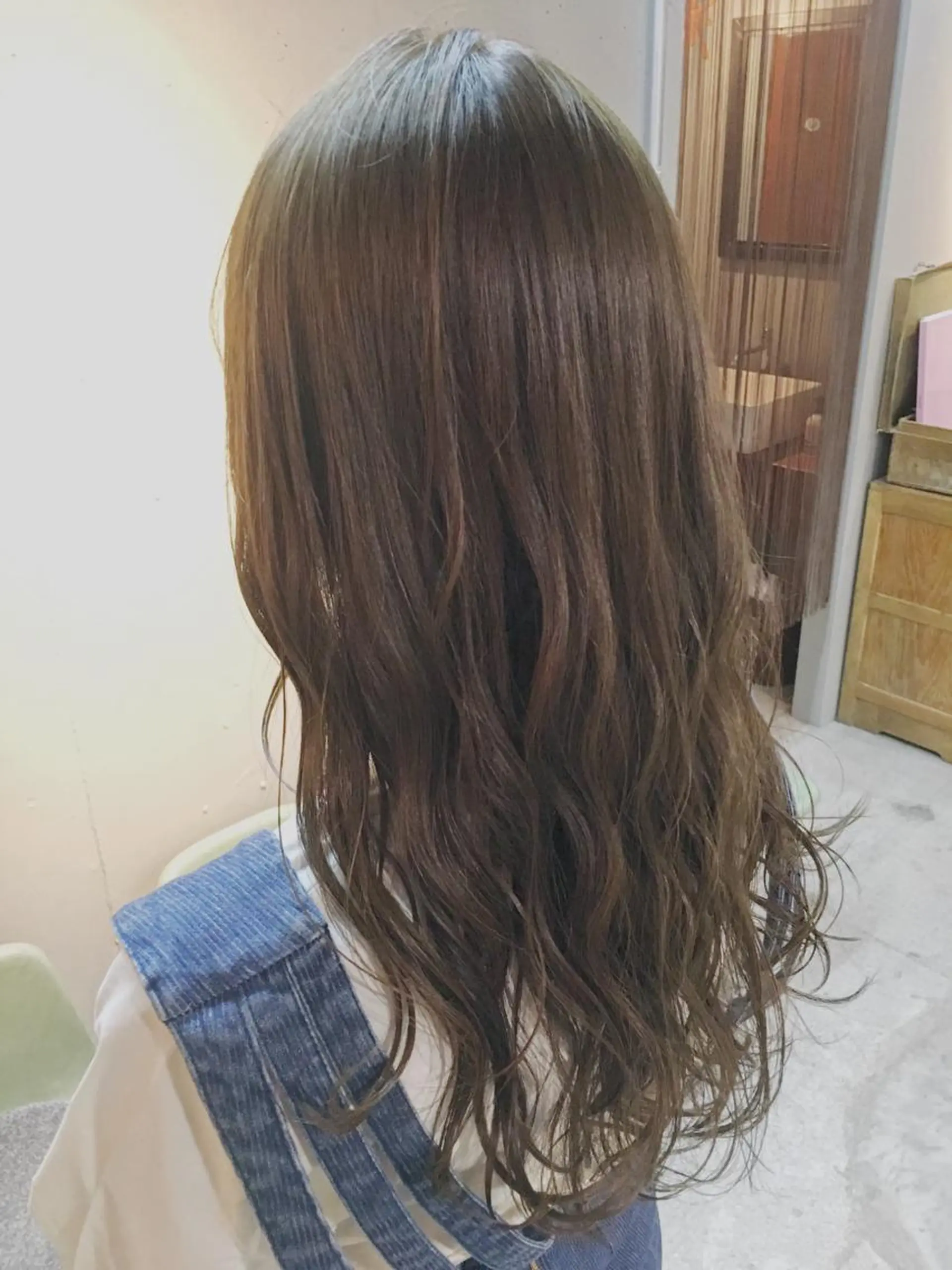 ロング カラー パーマ アッシュ オリーブアッシュ 代表 中島貴志のヘアスタイル