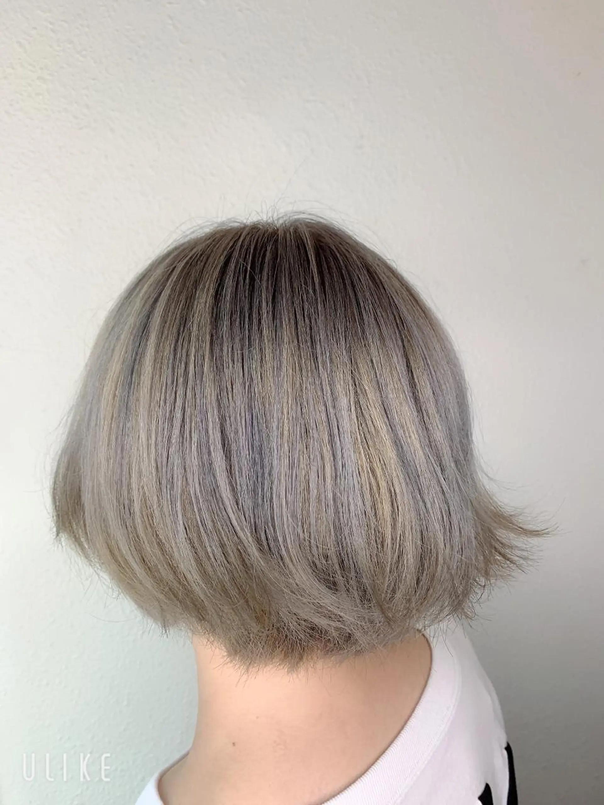 ショート 西村 弘輝 パーマ/艶髪カラーのヘアスタイル