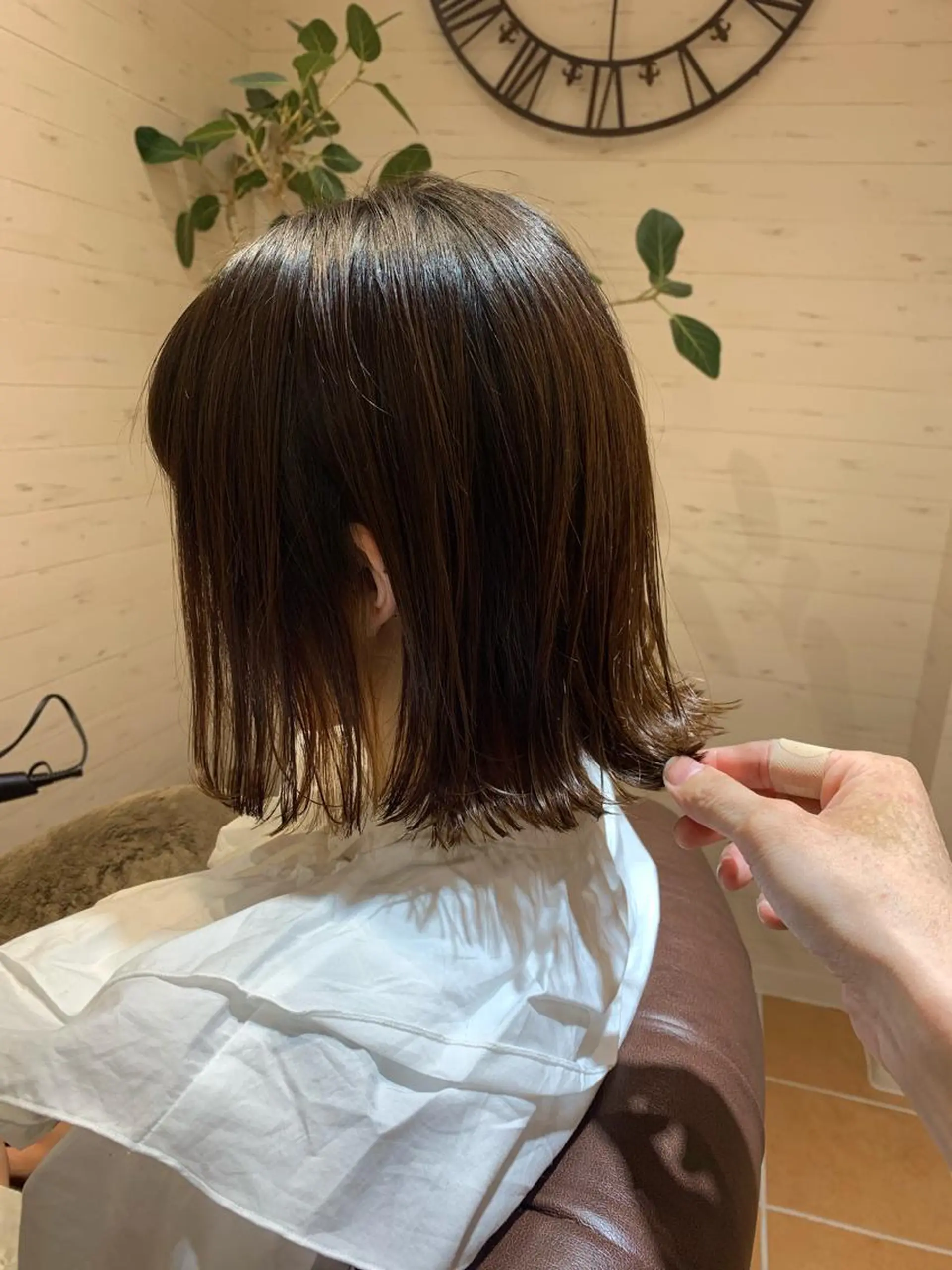 ショート カラー ヘアアレンジ グレージュ ✨艶髪✨透明感✨ 山内大樹のヘアスタイル