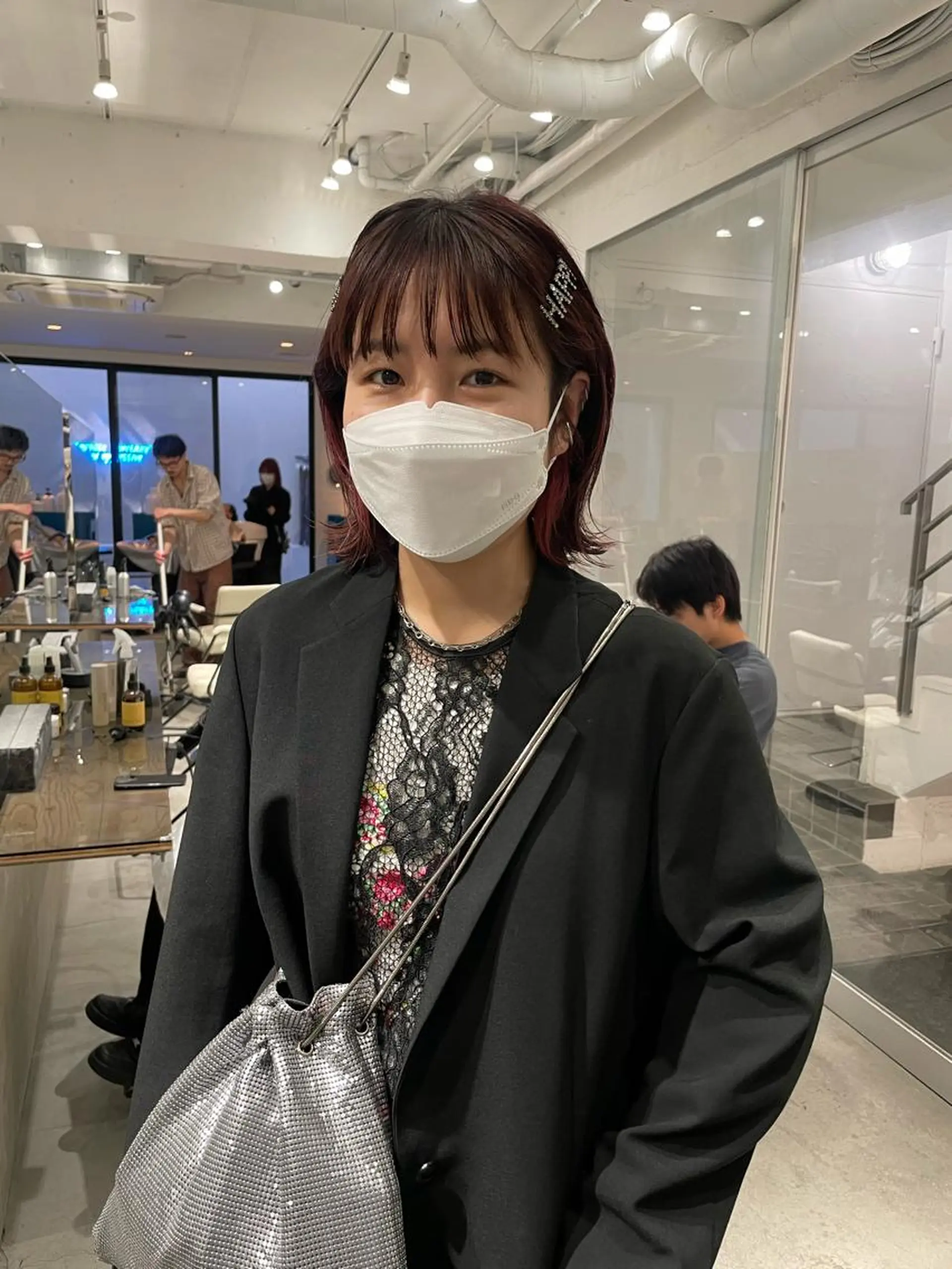 ミディアム カラー ミディアムパーマ バレイヤージュ ブリーチ ケアブリーチ デザインカラー カット ヘアカラー トリートメント ヘアセット スパイラルパーマ 🌐hina⭐️のヘアスタイル