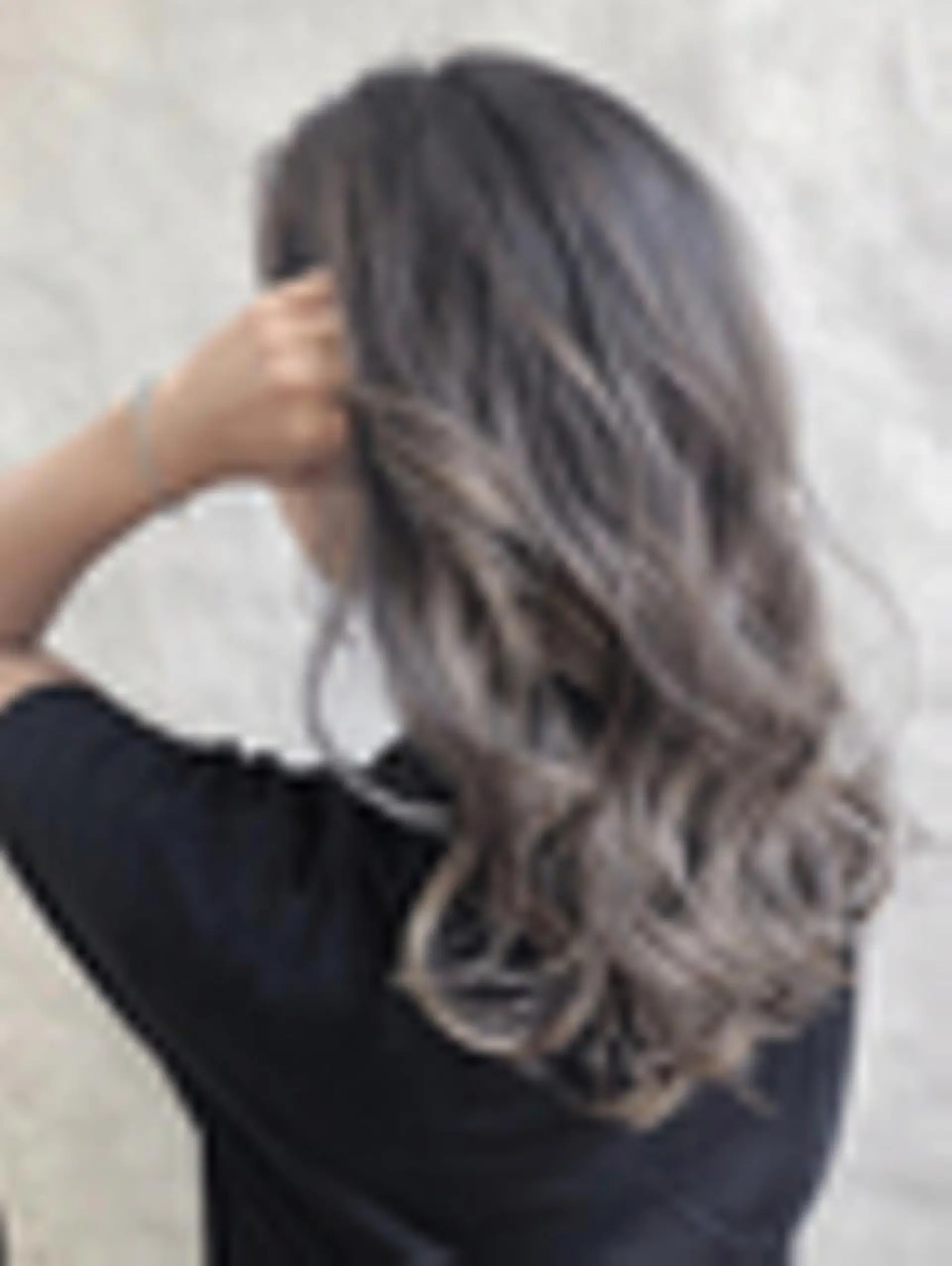 ミディアム カラー アディクシーカラー ブリーチ ケアブリーチ ダブルカラー ハイライトカラー MOU namba ムウナンバのヘアスタイル