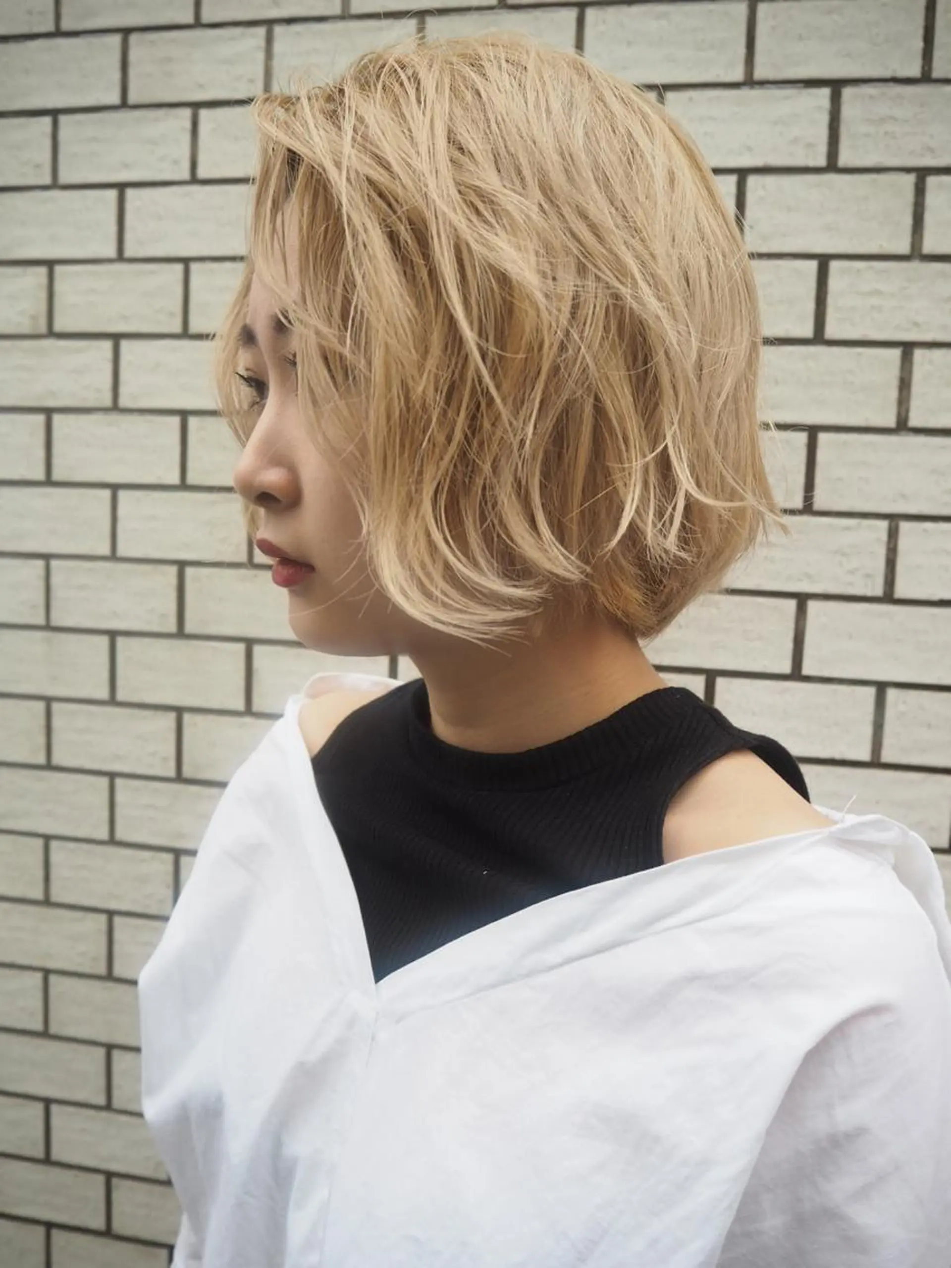 ミディアム カラー 西山梨々【5/1〜 復帰致します🌼】のヘアスタイル