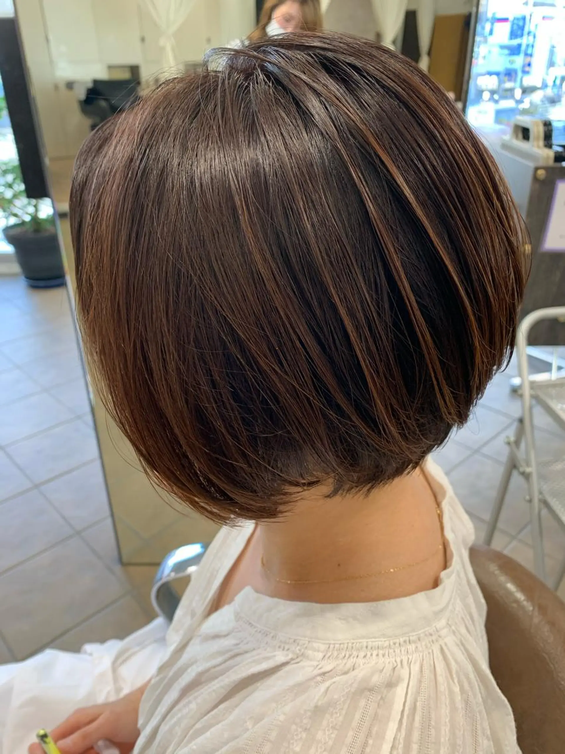 ショート ショートヘア カット ヘアカラー Ripps長居所属・メテオ ／ヘアカラー 西川菜実のヘアスタイル