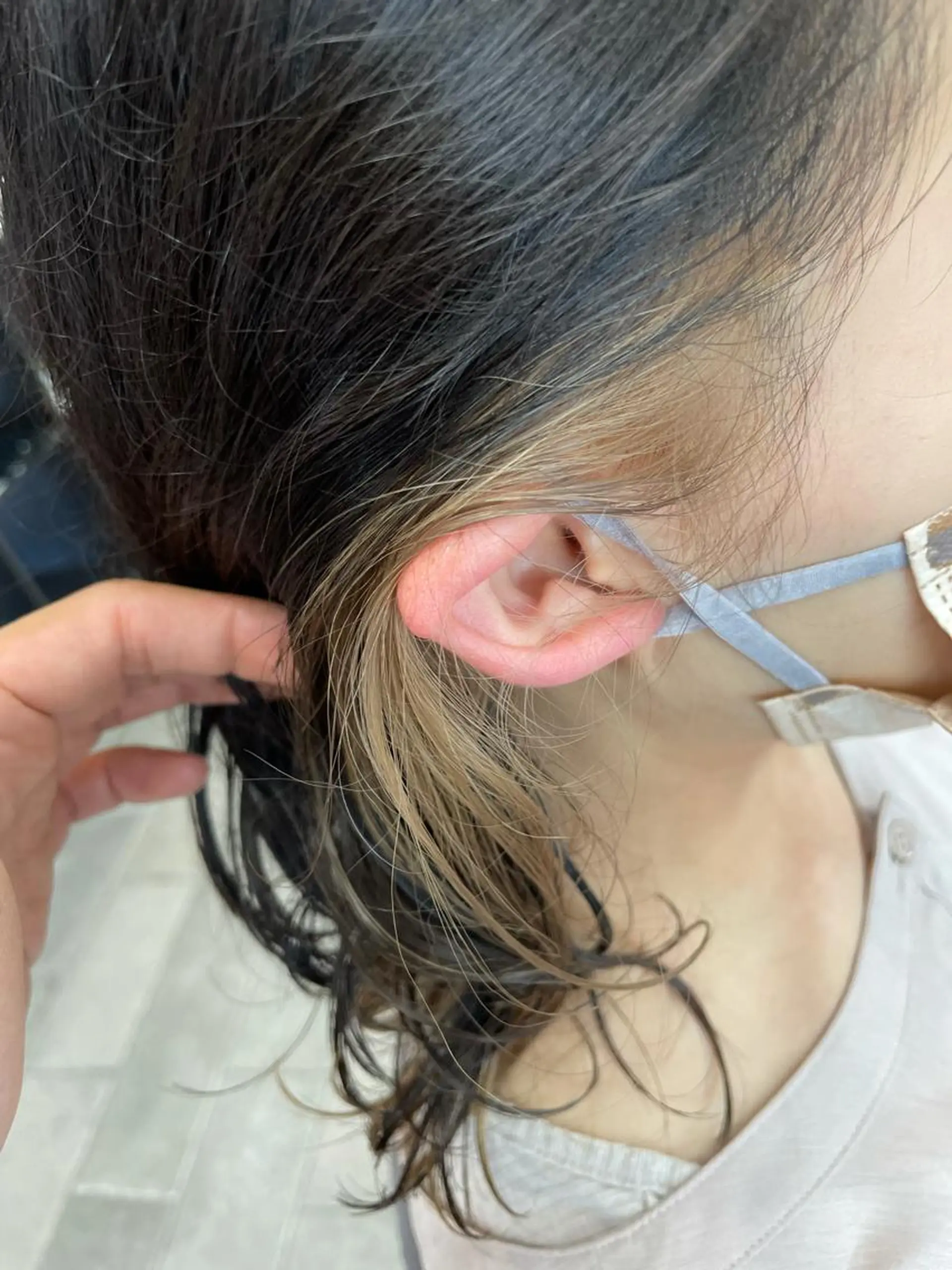 カラー パーマ グレージュ インナーカラー lanugo 越打　優のヘアスタイル